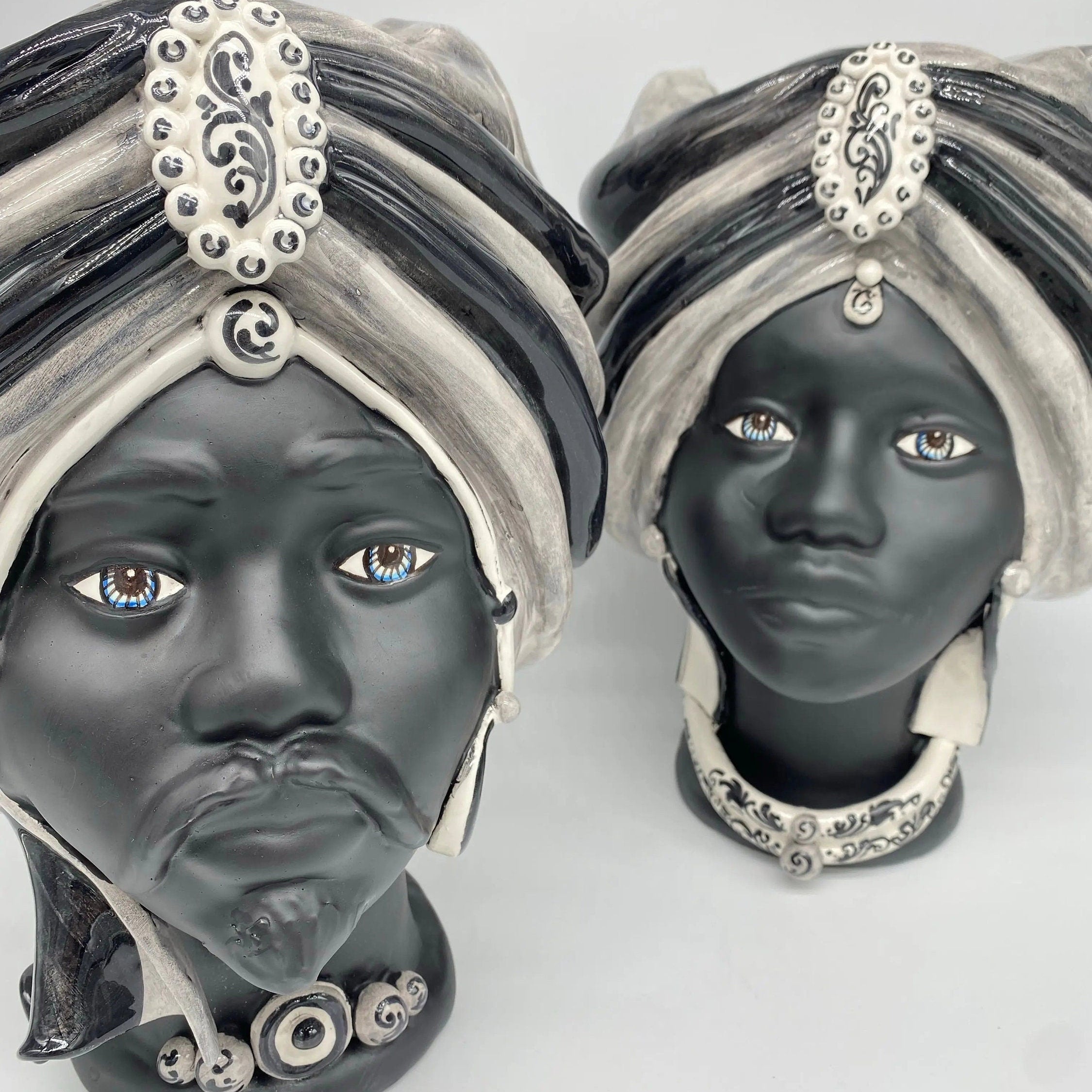 Teste di Moro Atena Ceramica Caltagirone cm H.30 L.23 Artigianale Grigio Nero DD CERAMICHE SICILIANE