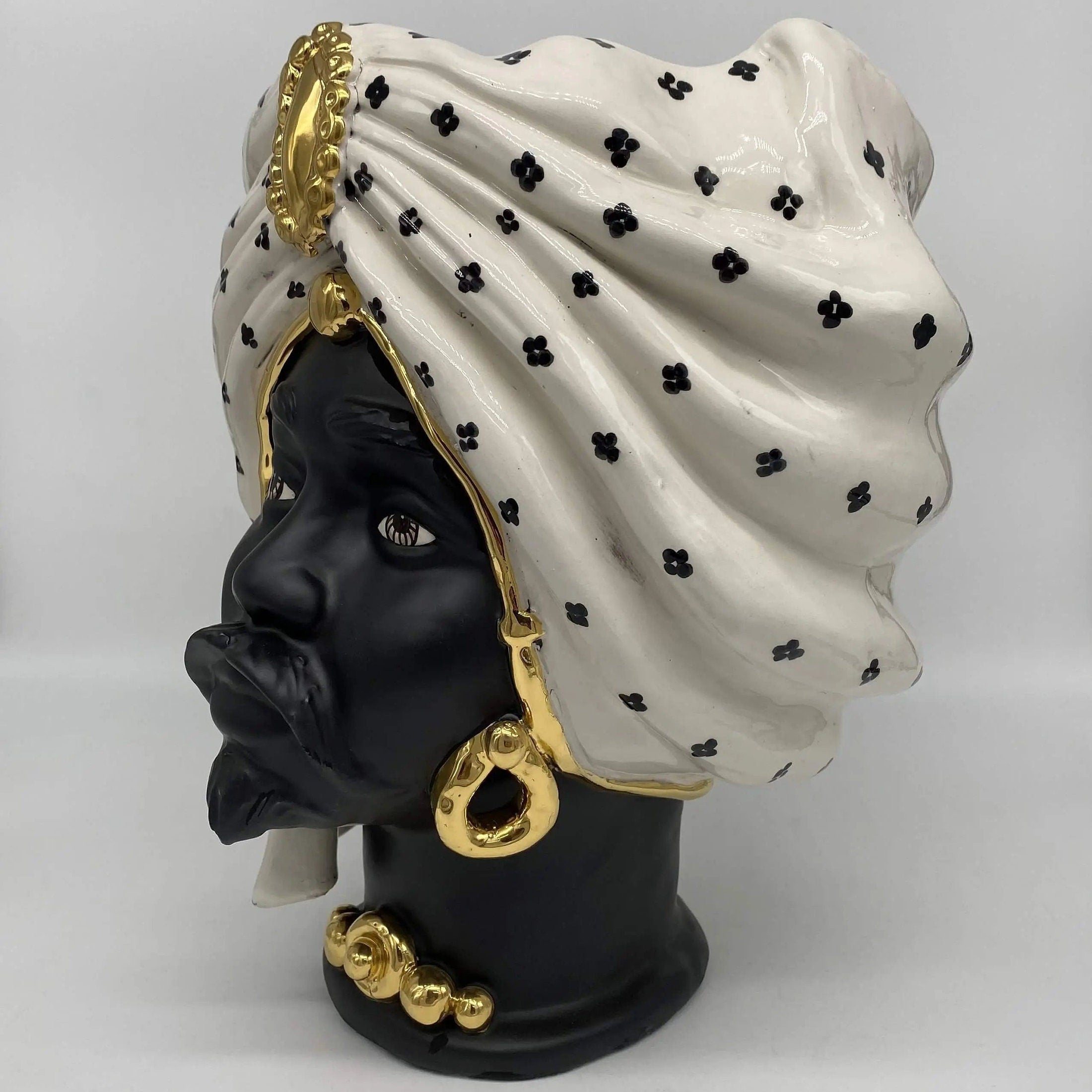 Teste di Moro Atena Ceramica Caltagirone cm H.30 L.23 Artigianale Bianco Pois Nero Oro DD CERAMICHE SICILIANE