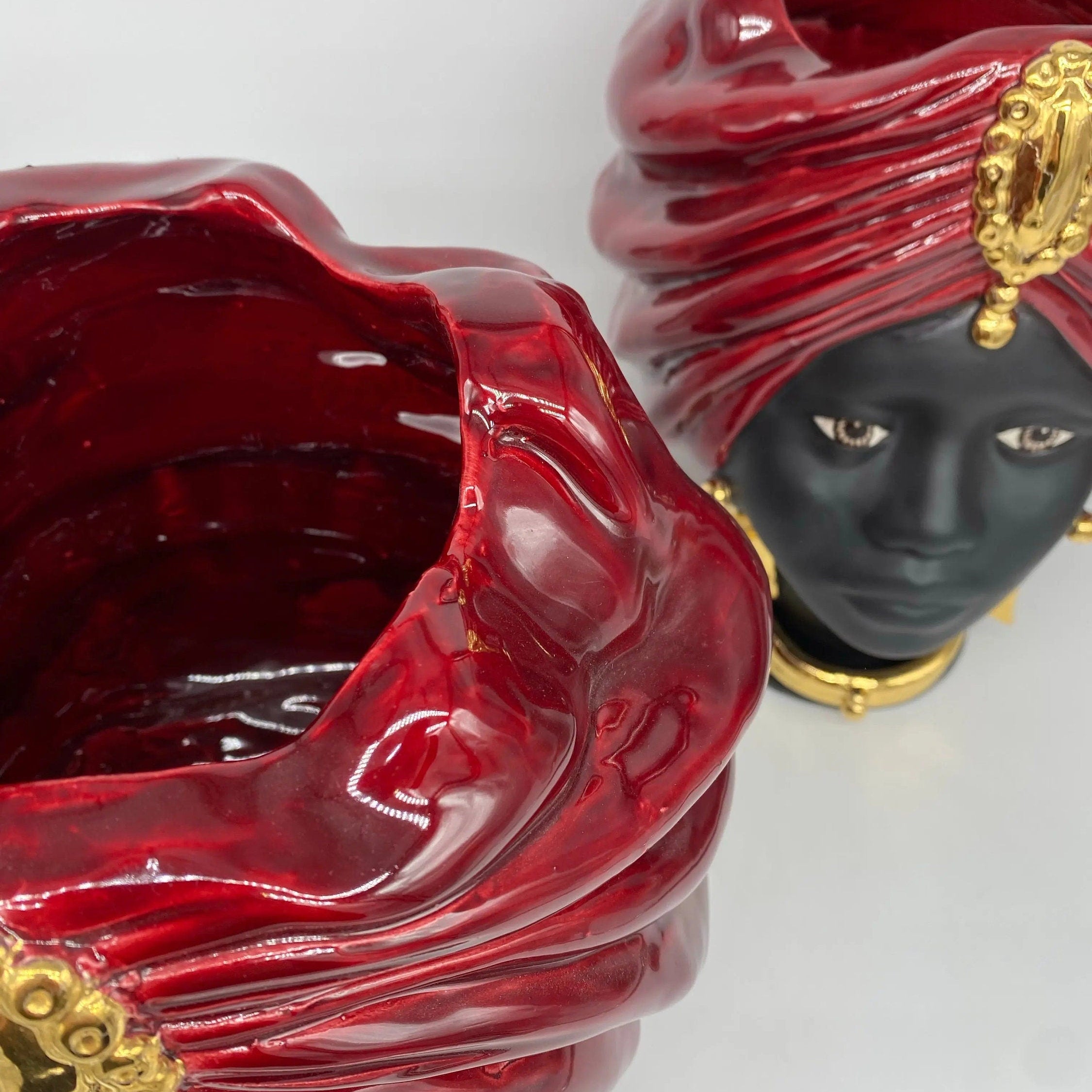 Teste di Moro Atena Ceramica Caltagirone cm H.30 L.23 Artigianale Bordeaux Nero Oro DD CERAMICHE SICILIANE