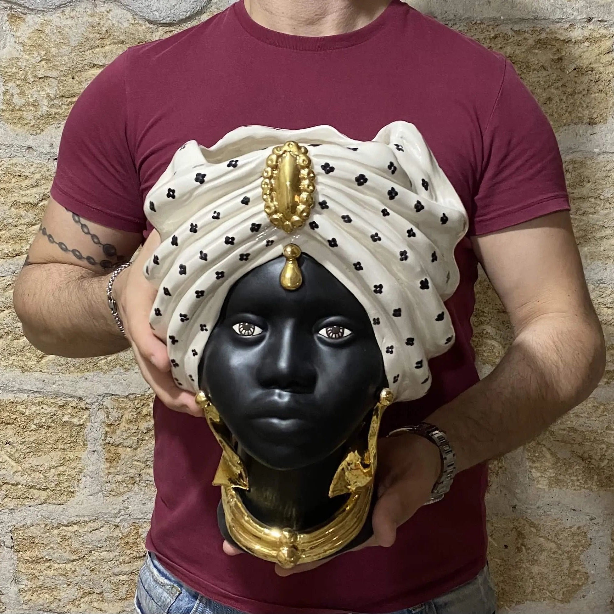 Teste di Moro Atena Ceramica Caltagirone cm H.30 L.23 Artigianale Bianco Pois Nero Oro DD CERAMICHE SICILIANE