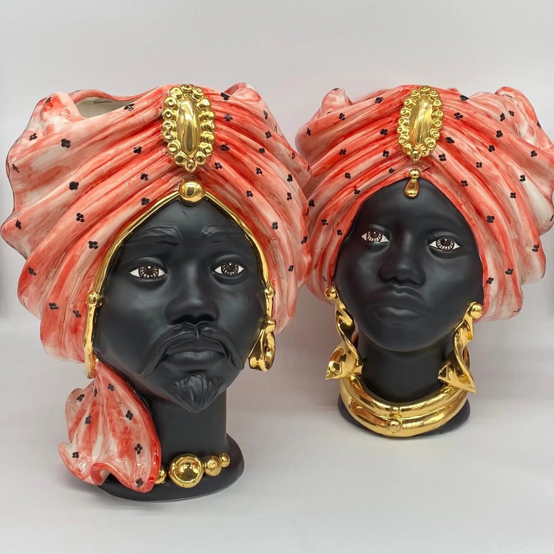 Teste di Moro Atena Ceramica Caltagirone cm H.30 L.23 Artigianale Rosso Pois Nero Oro DD CERAMICHE SICILIANE