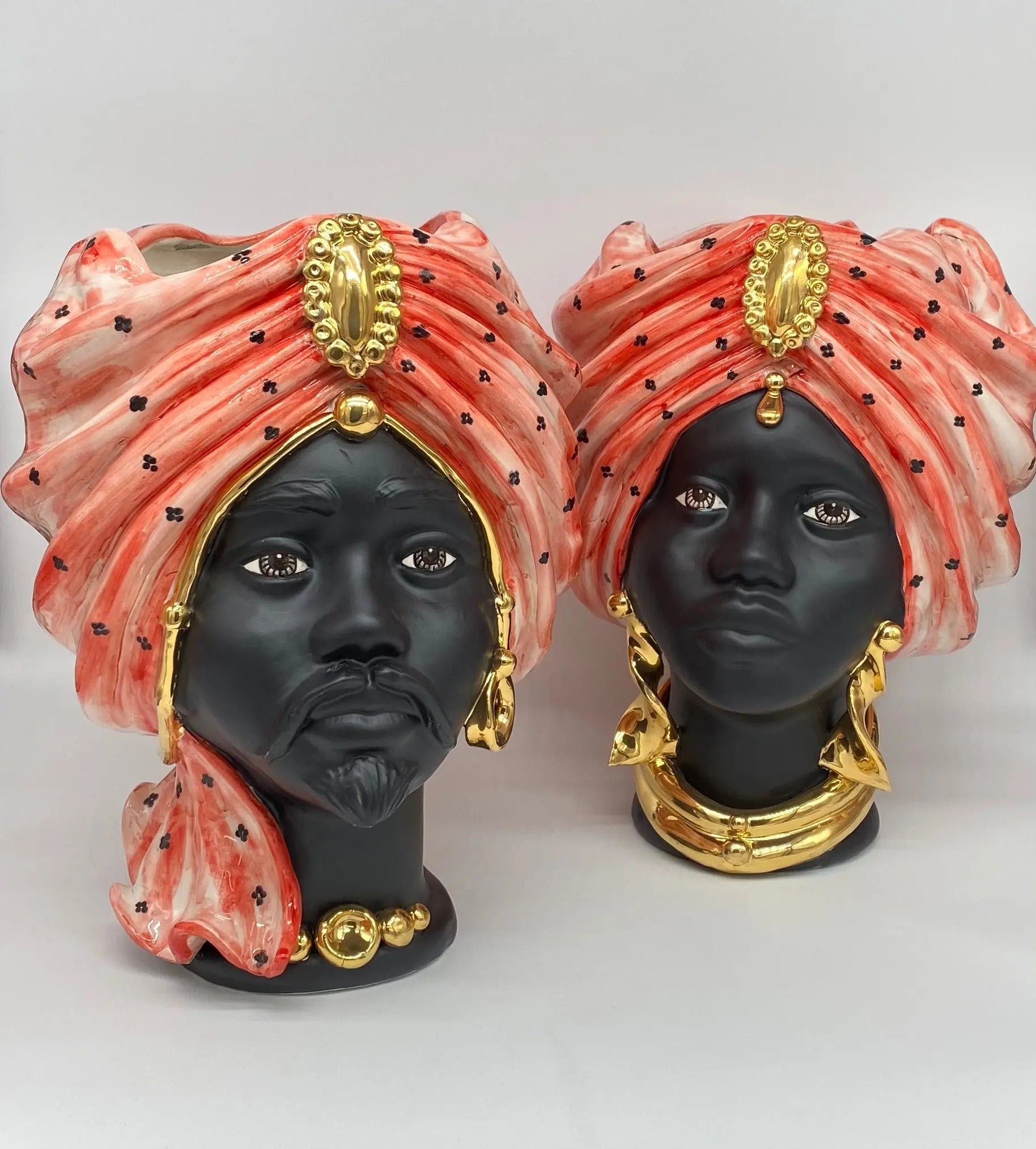 Teste di Moro Atena Ceramica Caltagirone cm H.30 L.23 Artigianale Rosso Pois Nero Oro DD CERAMICHE SICILIANE