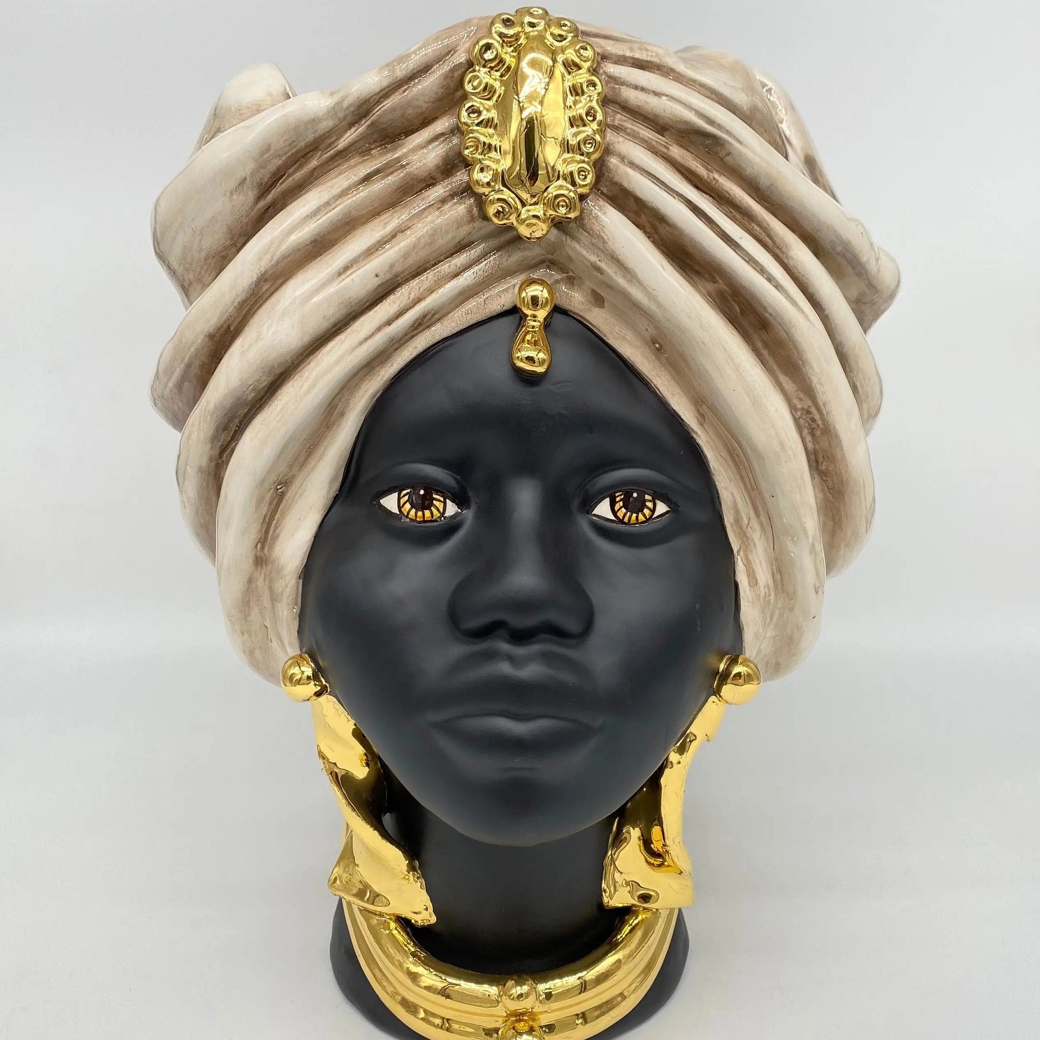 Teste di Moro Atena Ceramica Caltagirone cm H.30 L.23 Artigianale Écru Nero Oro DD CERAMICHE SICILIANE
