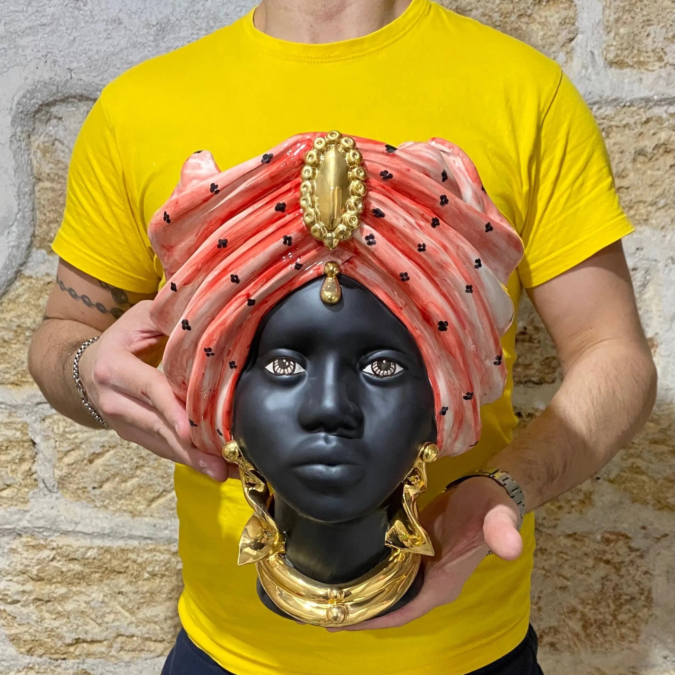 Teste di Moro Atena Ceramica Caltagirone cm H.30 L.23 Artigianale Rosso Pois Nero Oro DD CERAMICHE SICILIANE