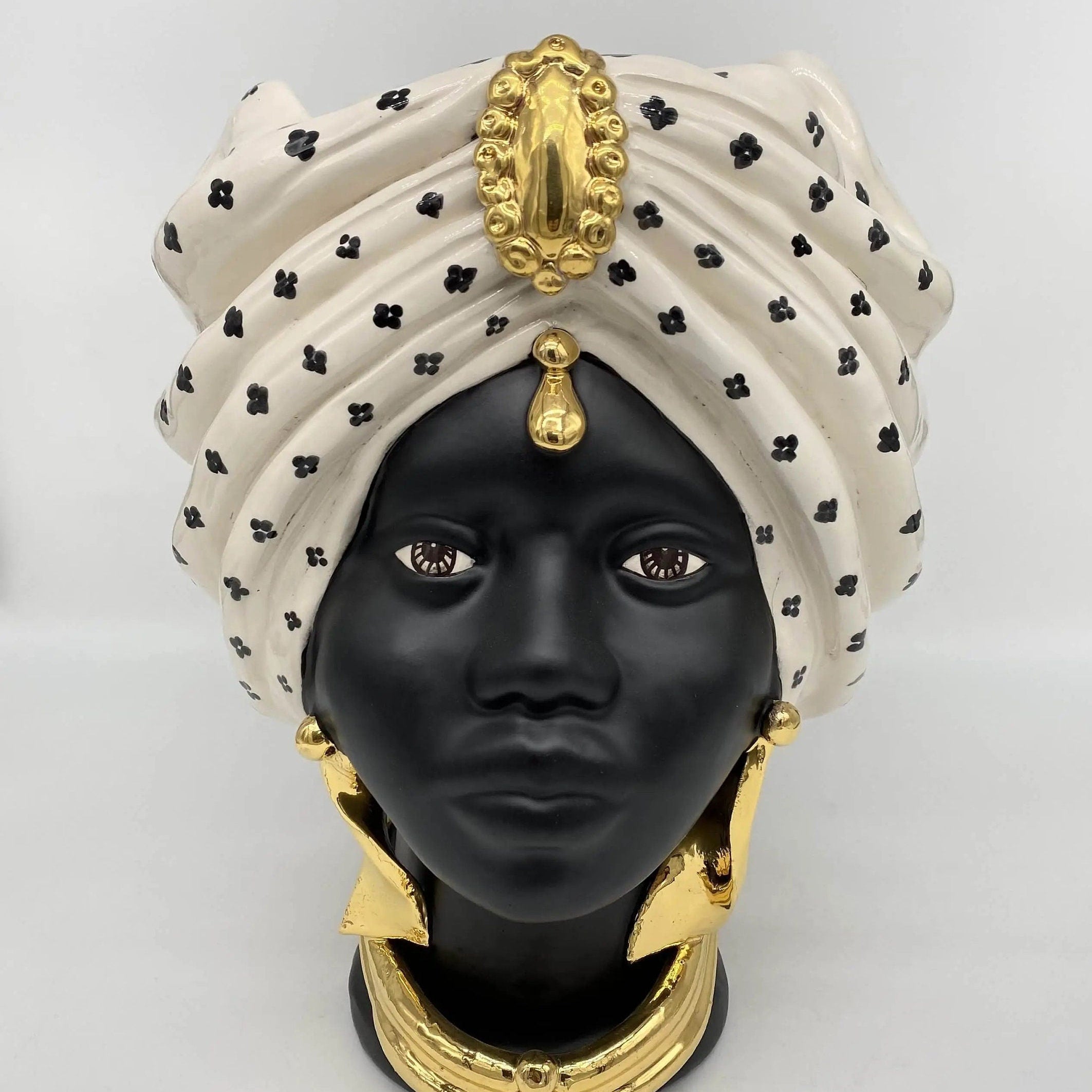 Teste di Moro Atena Ceramica Caltagirone cm H.30 L.23 Artigianale Bianco Pois Nero Oro DD CERAMICHE SICILIANE
