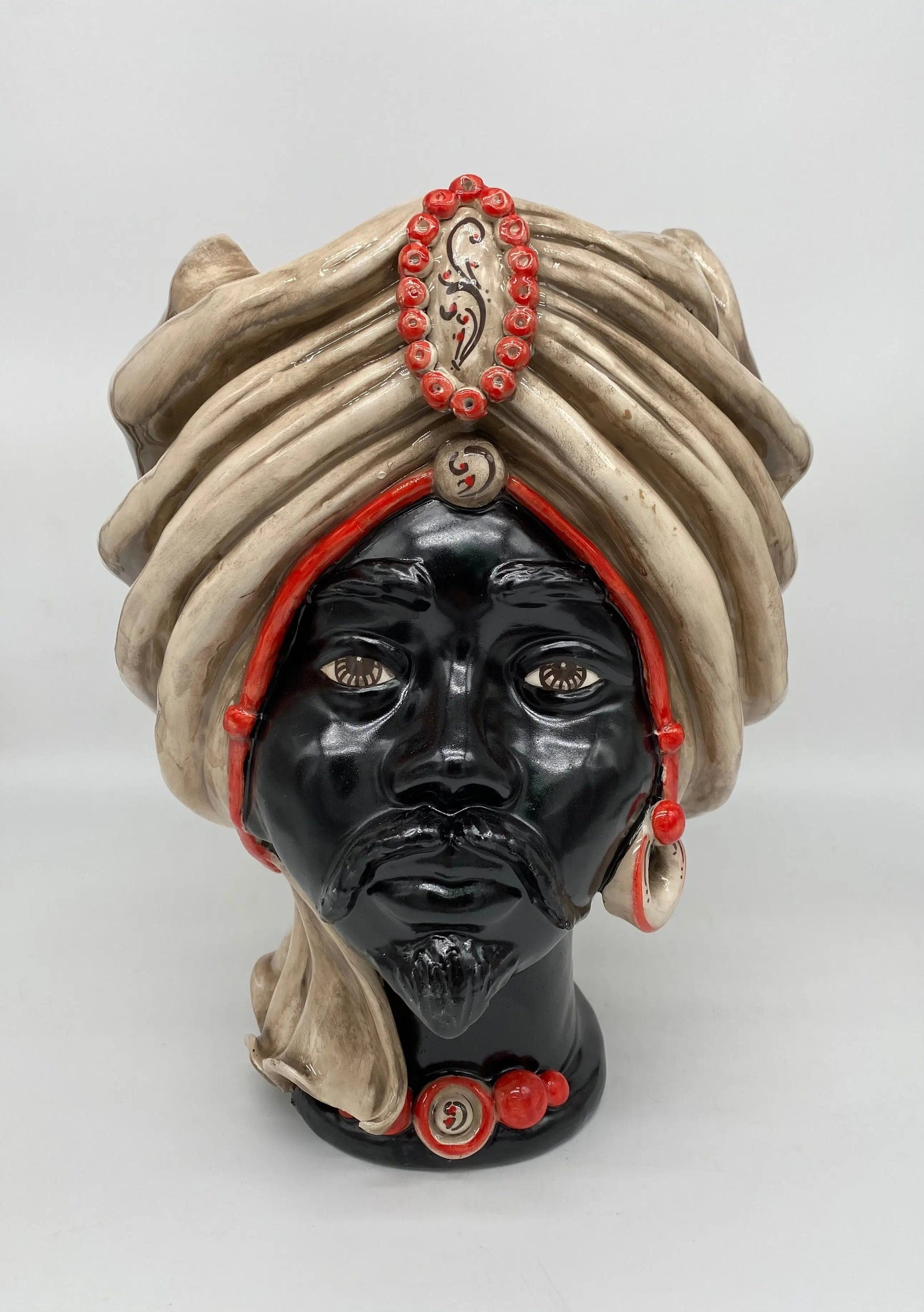 Teste di Moro Atena Ceramica Caltagirone cm H.30 L.23 Artigianale Écru Nero Rosso DD CERAMICHE SICILIANE