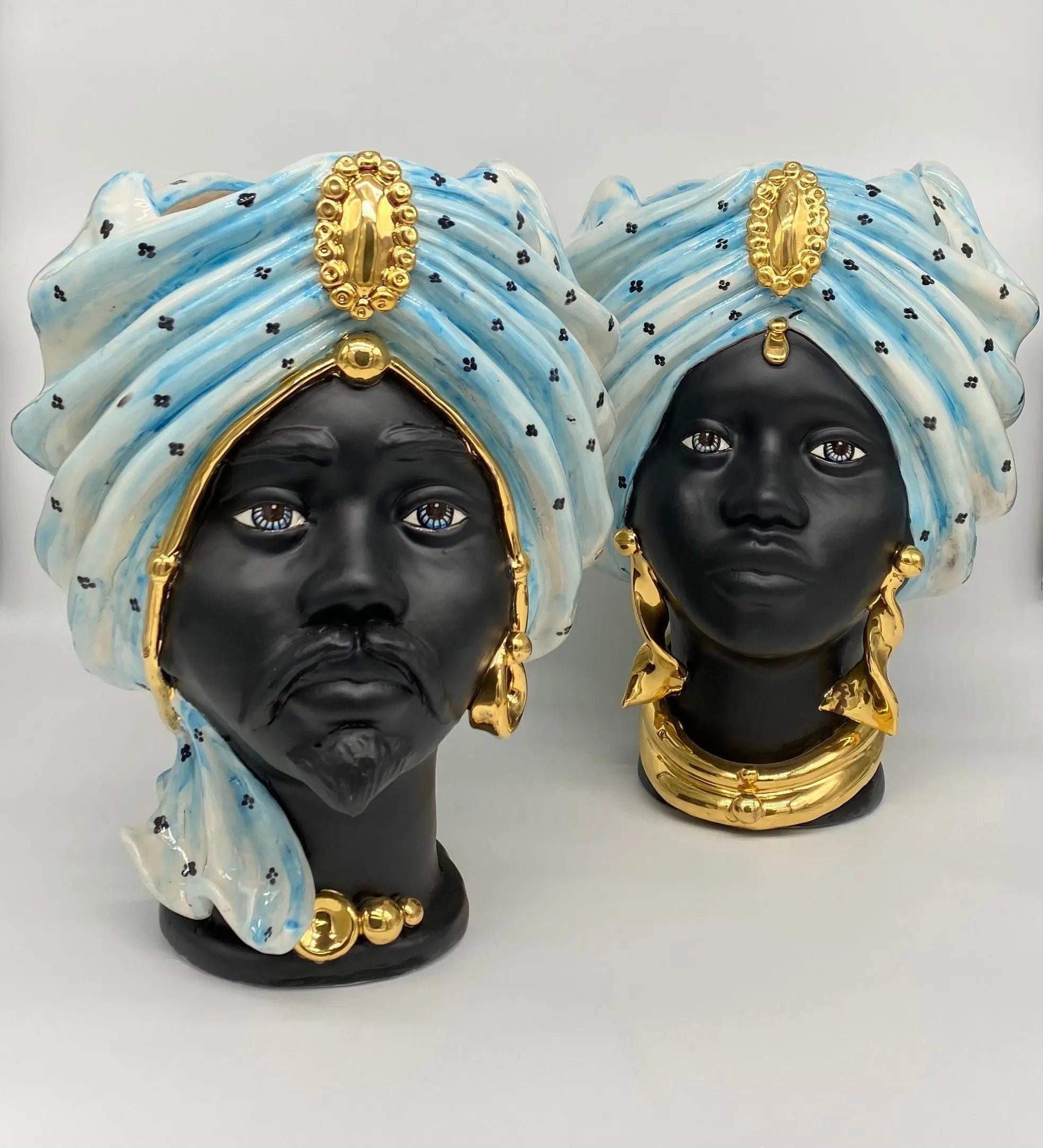 Teste di Moro Atena Ceramica Caltagirone cm H.30 L.23 Artigianale Celeste Pois Nero Oro DD CERAMICHE SICILIANE