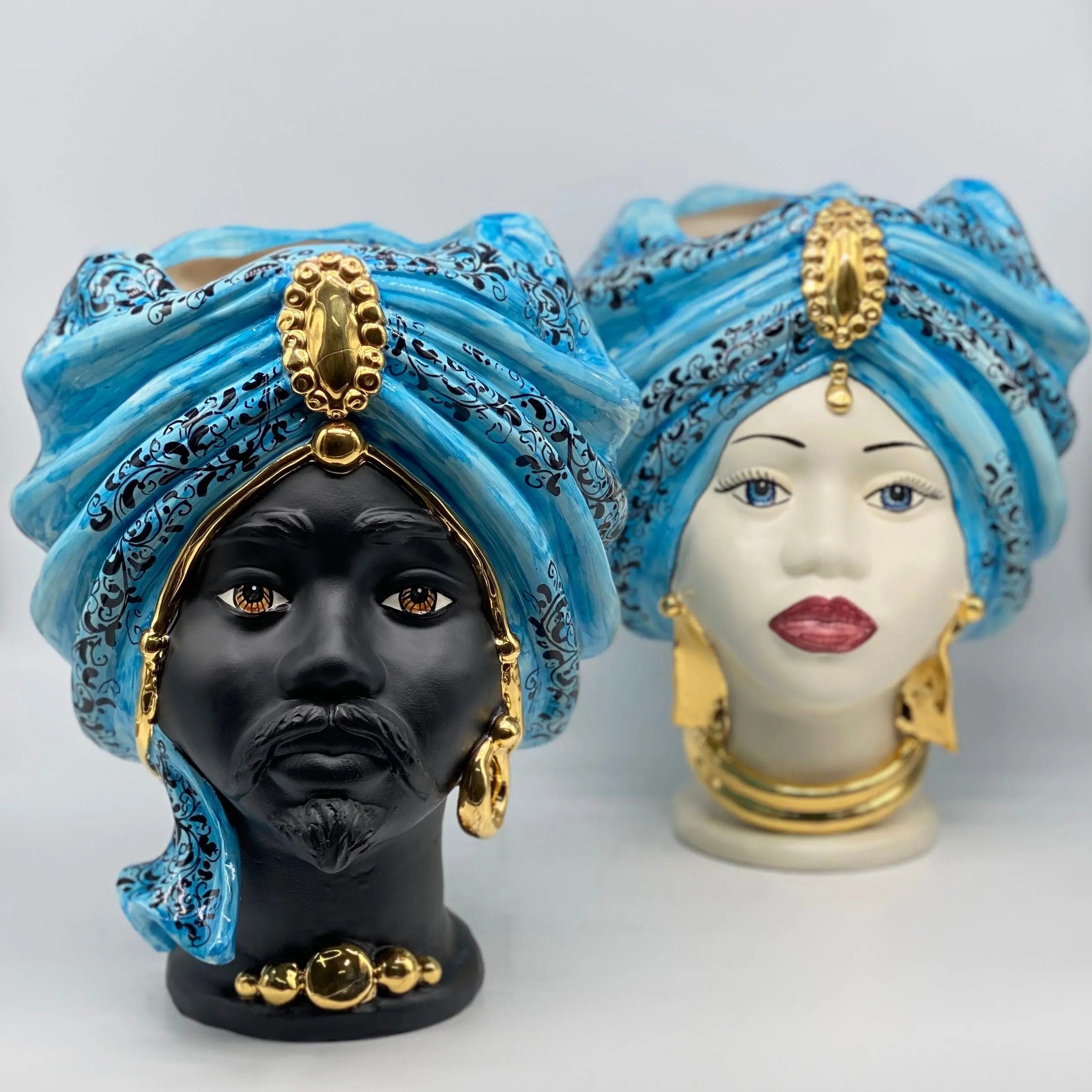 Teste di Moro Atena Ceramica Caltagirone cm H.30 L.23 Artigianale Opaco Celeste Barocco Oro DD CERAMICHE SICILIANE