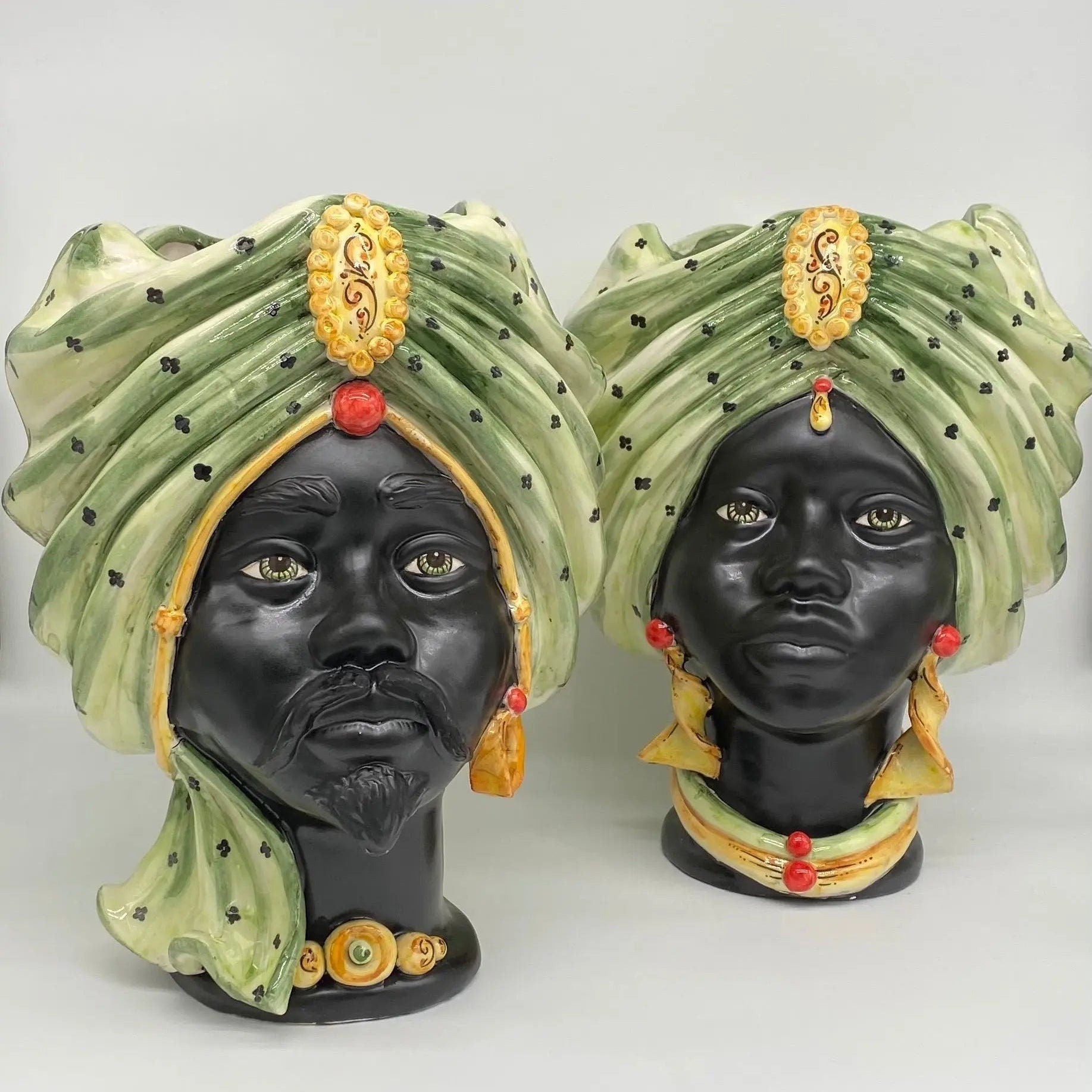 Teste di Moro Atena Ceramica Caltagirone cm H.30 L.23 Artigianale Verde Pois Nero Giallo DD CERAMICHE SICILIANE
