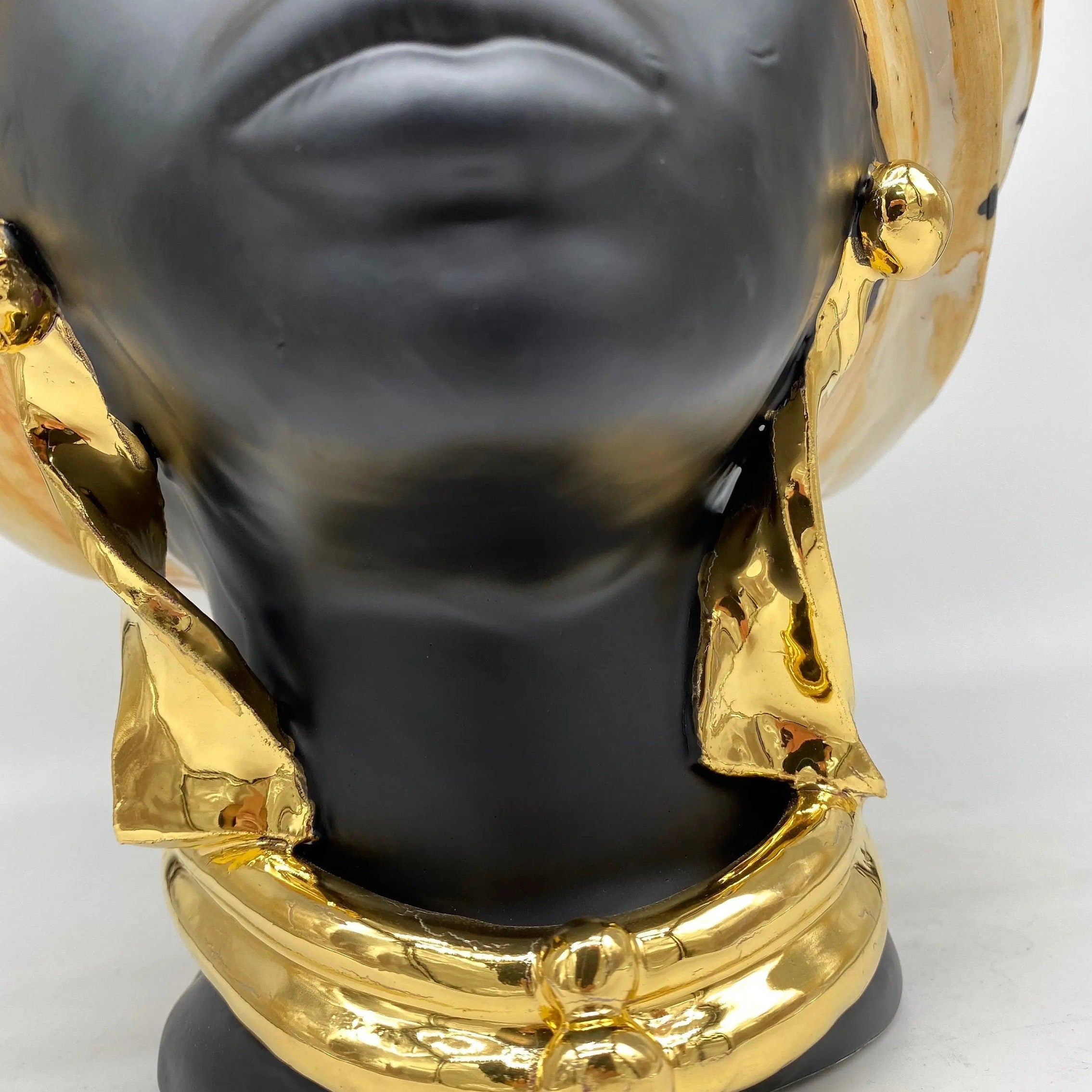 Teste di Moro Atena Ceramica Caltagirone cm H.30 L.23 Artigianale Arancio Pois Nero Oro DD CERAMICHE SICILIANE