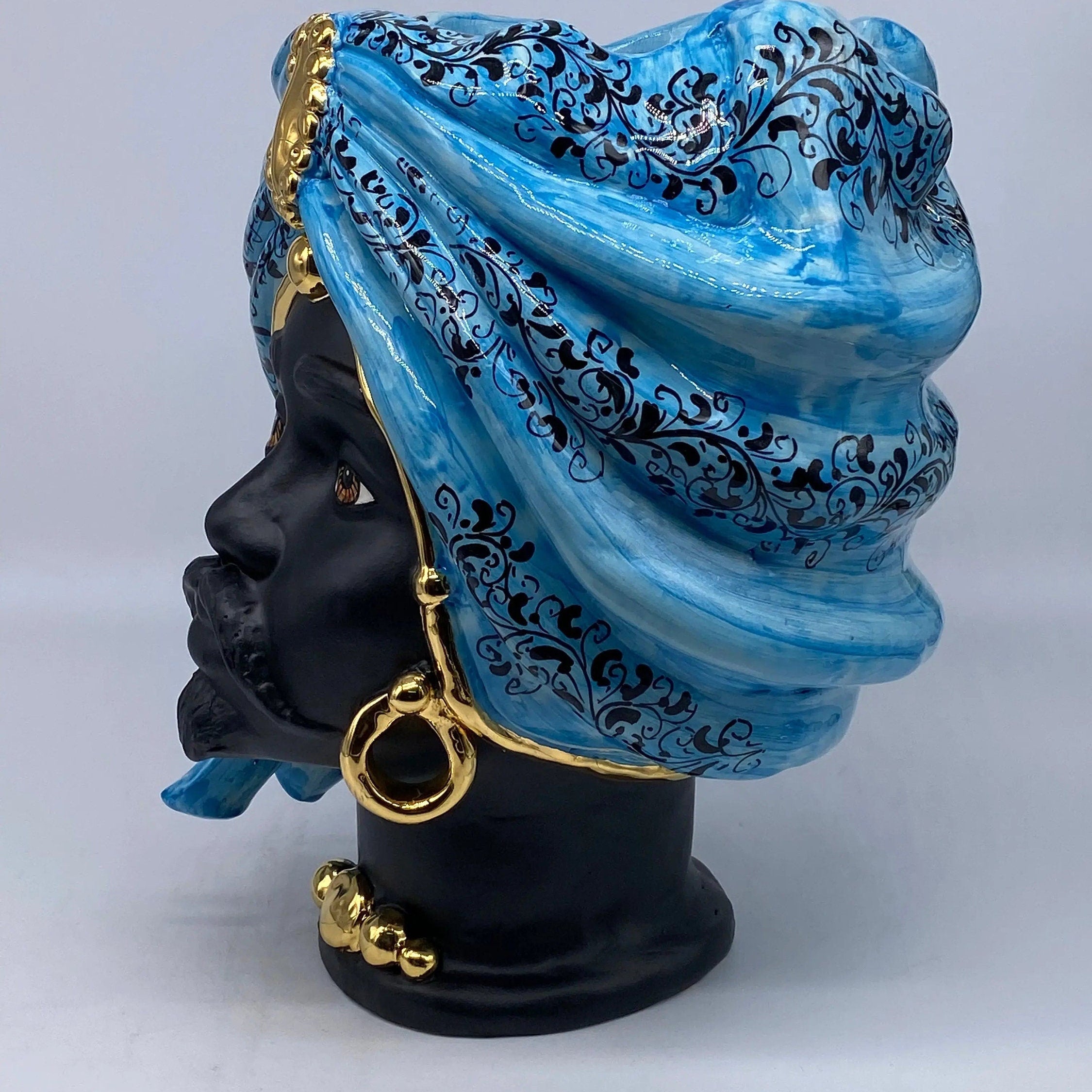 Teste di Moro Atena Ceramica Caltagirone cm H.30 L.23 Artigianale Opaco Celeste Barocco Oro DD CERAMICHE SICILIANE