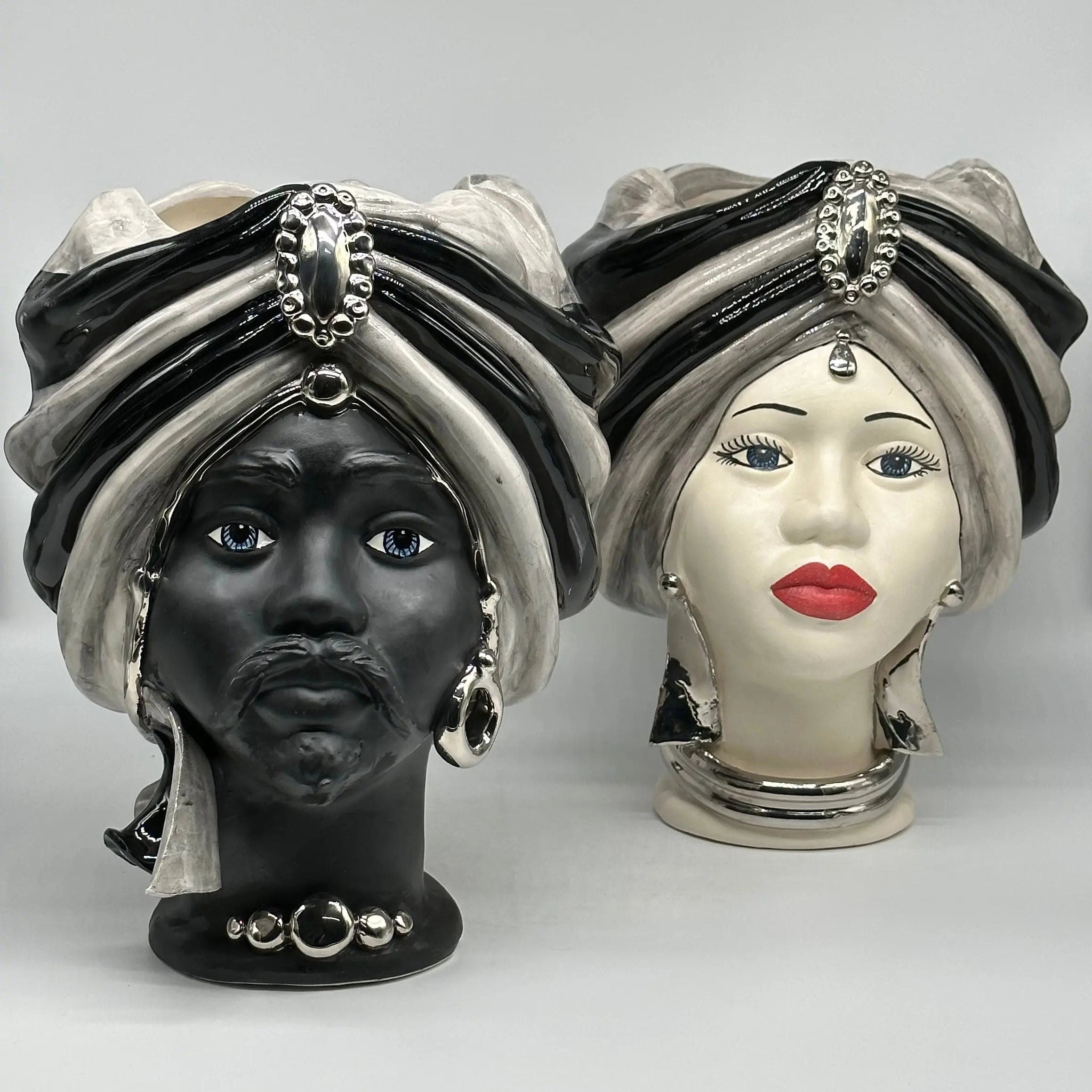 Teste di Moro Atena Ceramica Caltagirone cm H.30 L.23 Artigianale Grigio Nero Platino v.2 DD CERAMICHE SICILIANE