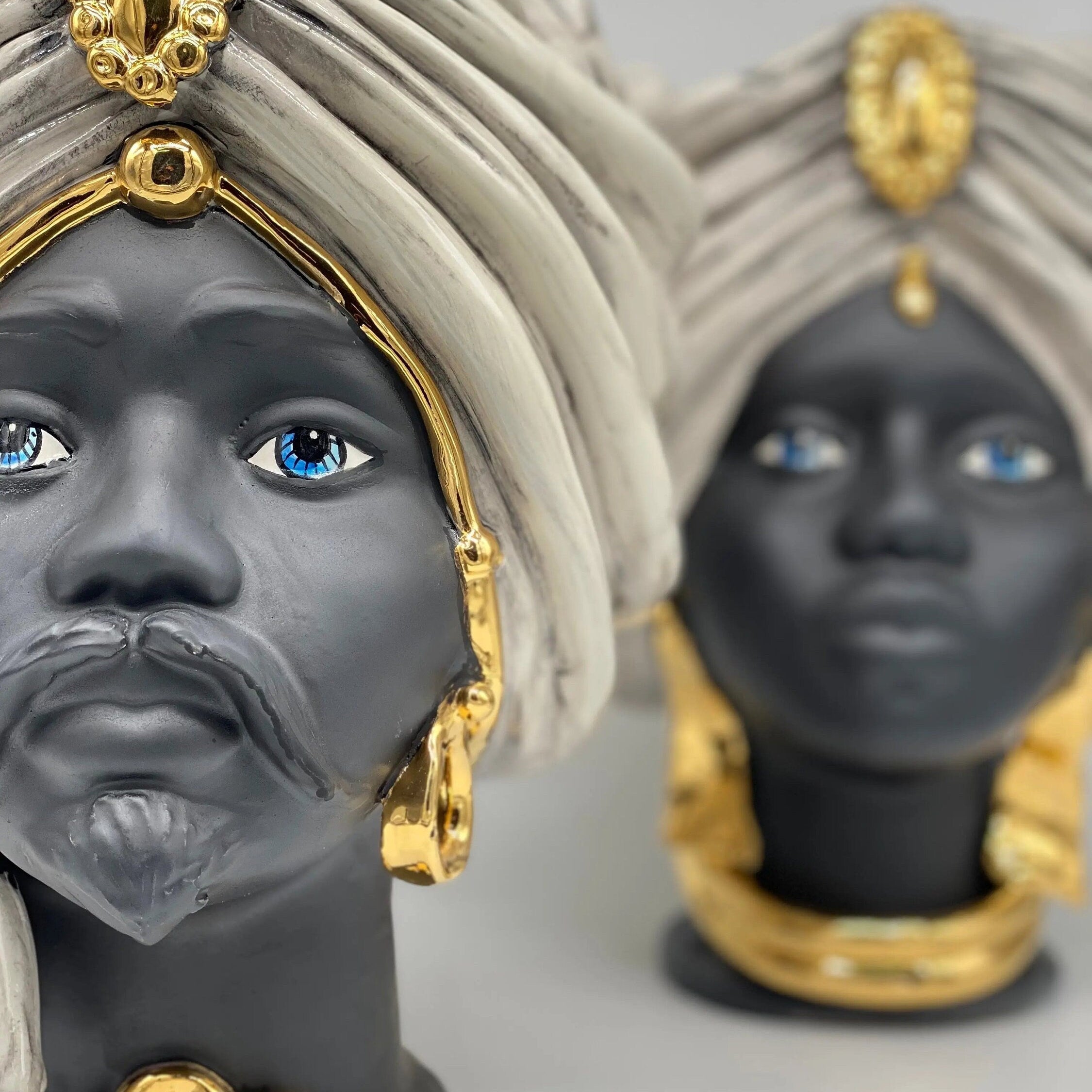 Teste di Moro Atena Ceramica Caltagirone cm H.30 L.23 Artigianale Ghiaccio Nero Oro DD CERAMICHE SICILIANE