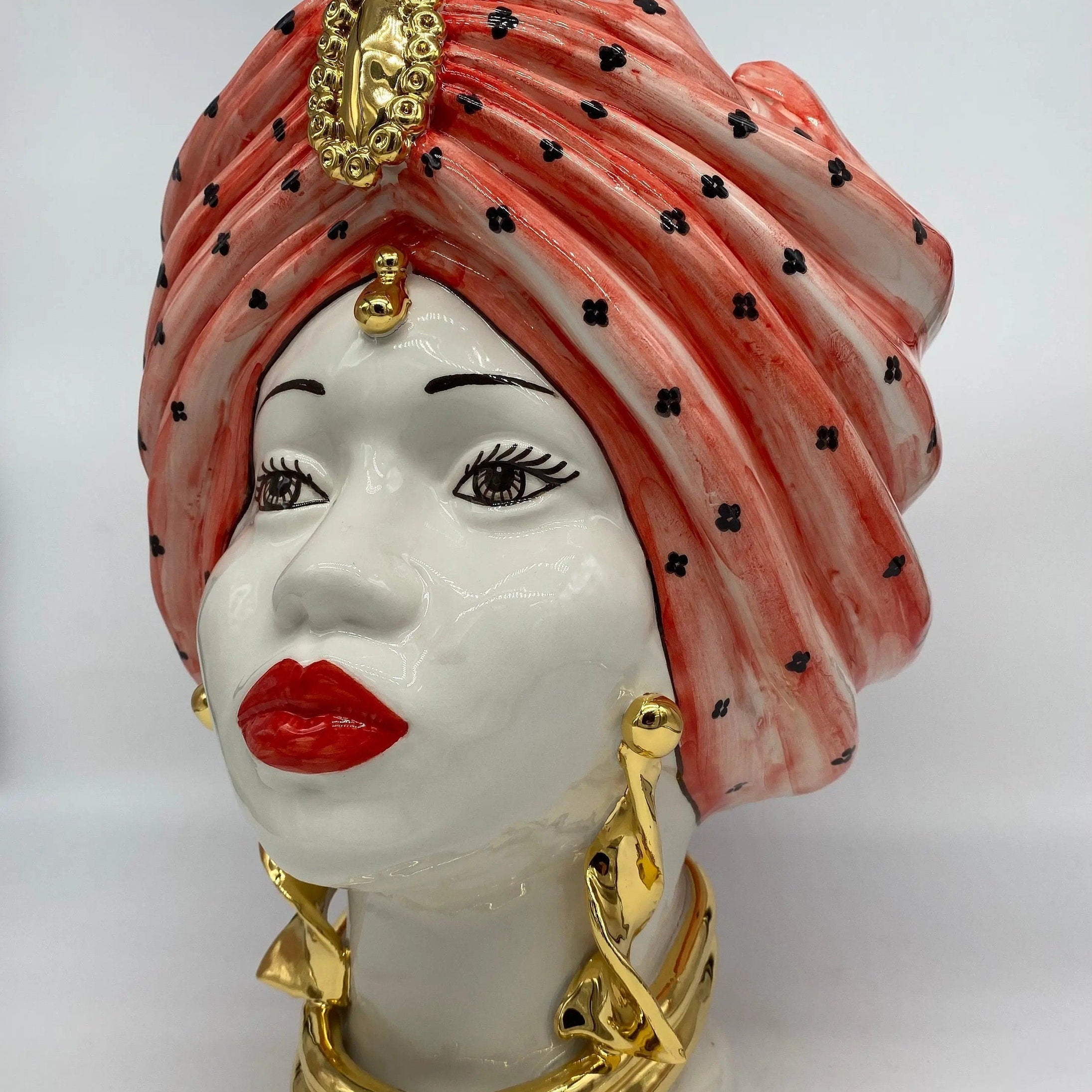 Teste di Moro Atena Ceramica Caltagirone cm H.30 L.23 Artigianale Rosso Pois Oro DD CERAMICHE SICILIANE