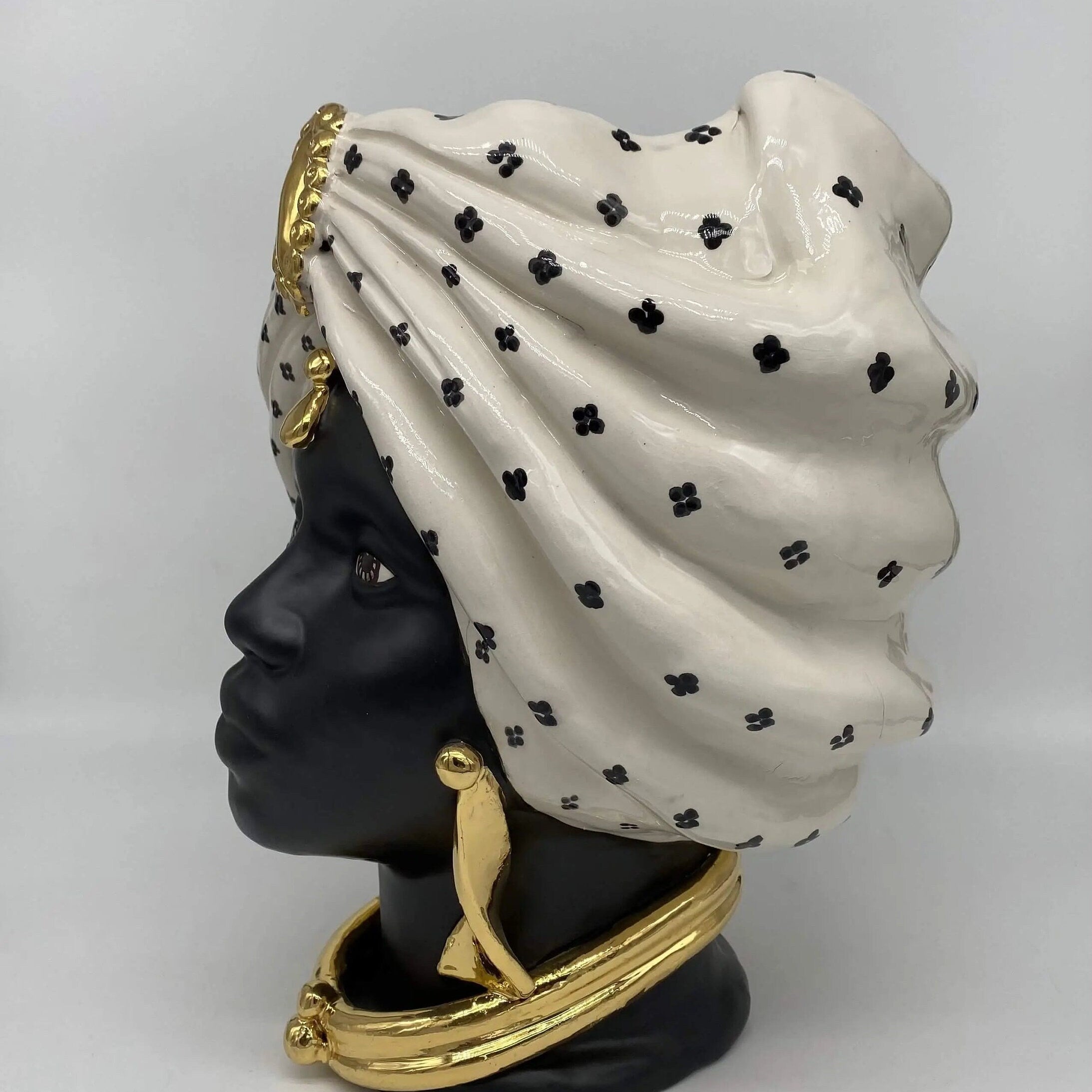 Teste di Moro Atena Ceramica Caltagirone cm H.30 L.23 Artigianale Bianco Pois Nero Oro DD CERAMICHE SICILIANE