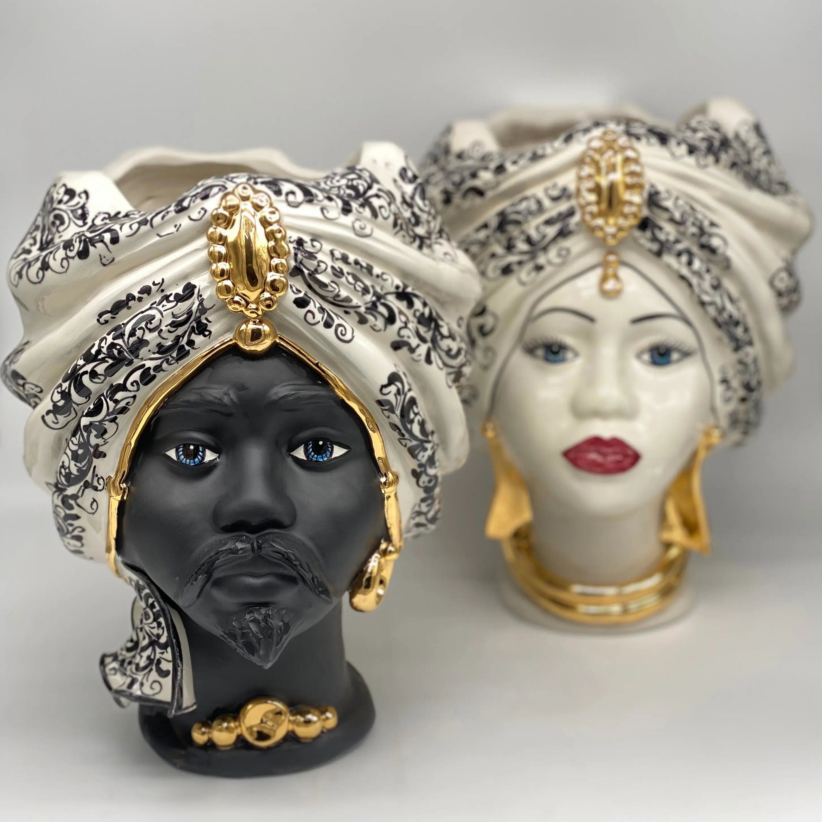 Teste di Moro Atena Ceramica Caltagirone cm H.30 L.23 Artigianale Opaco Bianco Barocco Oro DD CERAMICHE SICILIANE