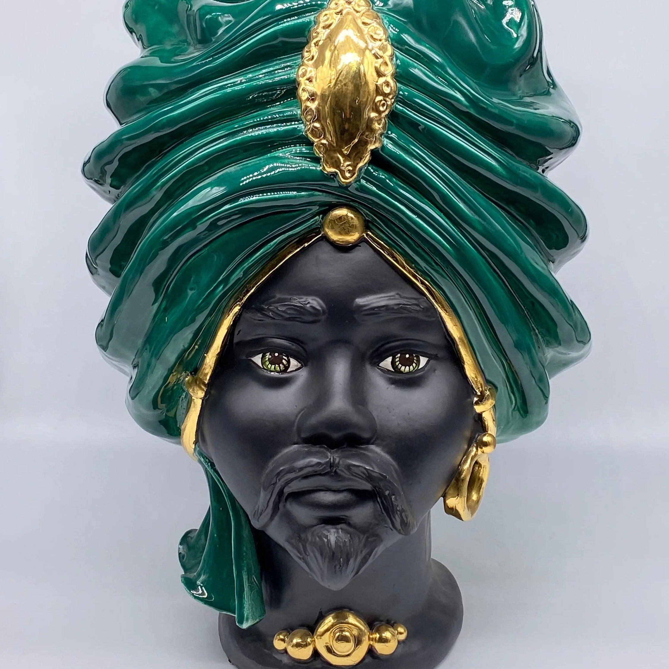 Teste di Moro Atena Ceramica Caltagirone cm H.40 L.28 Artigianale Verde Scuro Nero Oro DD CERAMICHE SICILIANE