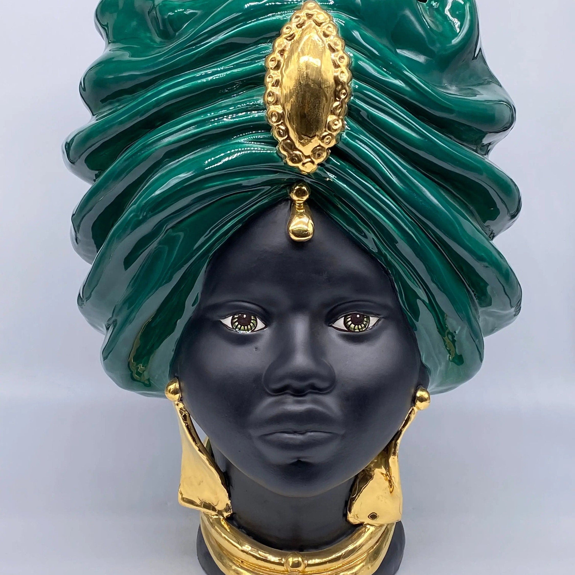 Teste di Moro Atena Ceramica Caltagirone cm H.40 L.28 Artigianale Verde Scuro Nero Oro DD CERAMICHE SICILIANE