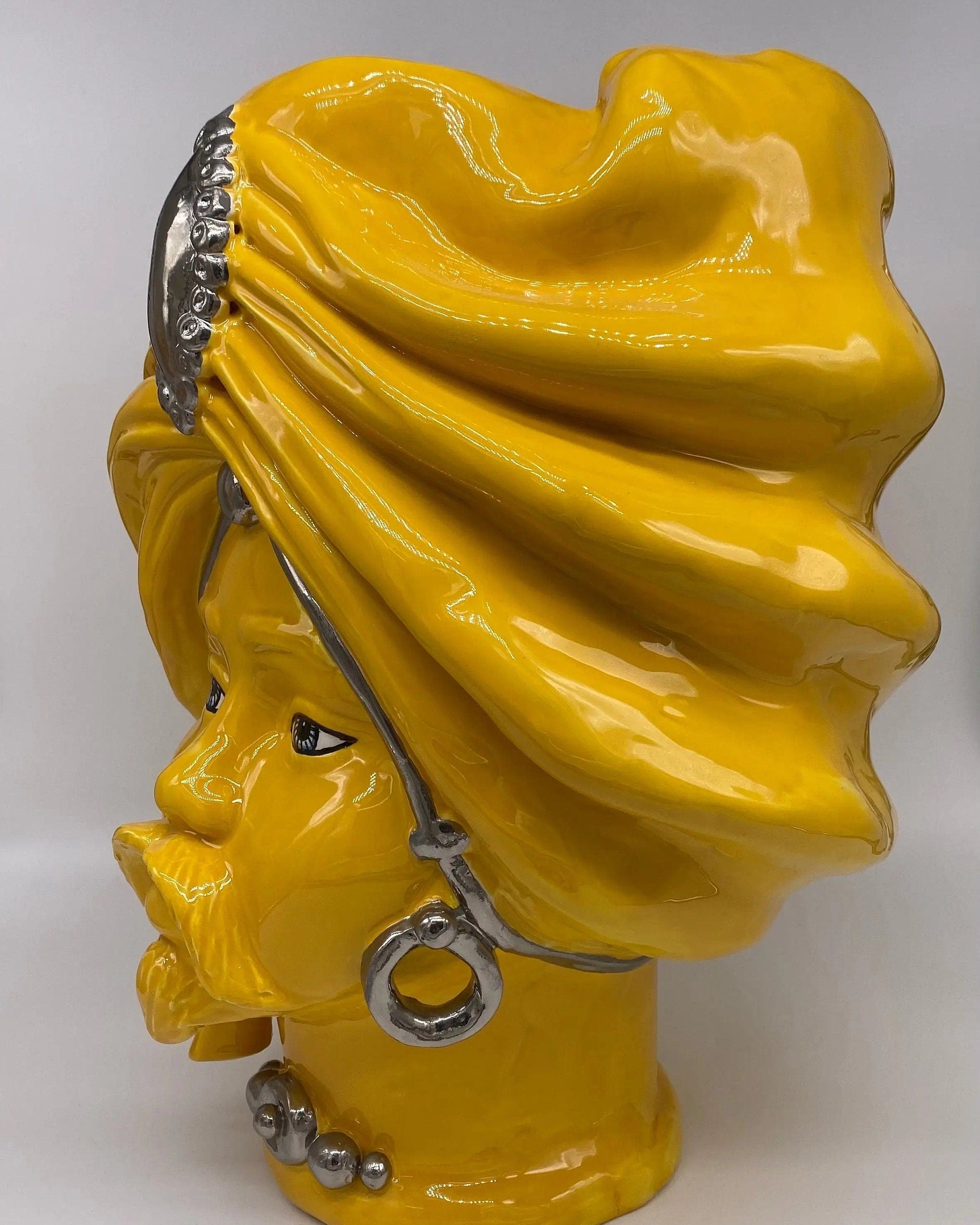 Teste di Moro Atena Ceramica Caltagirone cm H.40 L.28 Artigianale Giallo Platino DD CERAMICHE SICILIANE