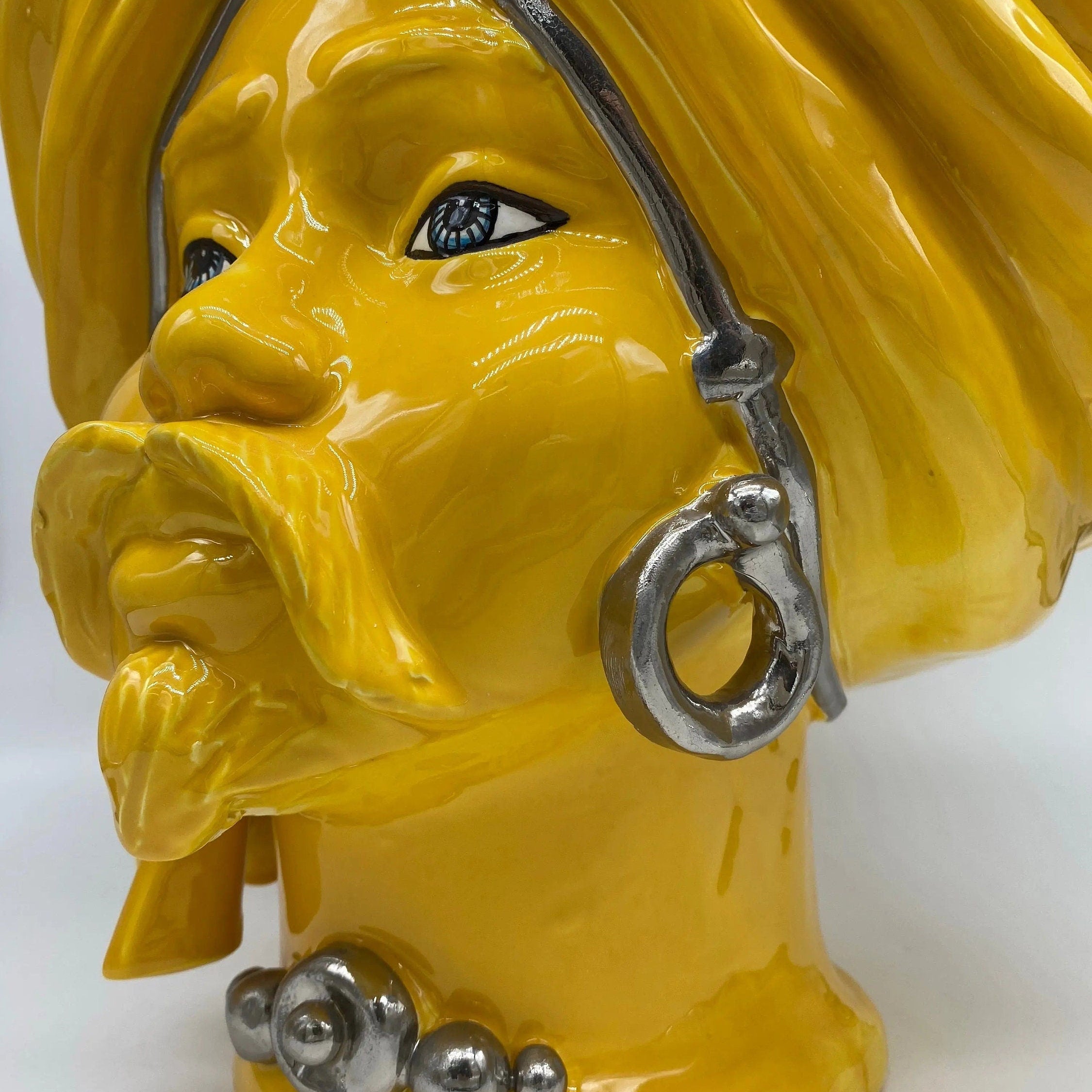 Teste di Moro Atena Ceramica Caltagirone cm H.40 L.28 Artigianale Giallo Platino DD CERAMICHE SICILIANE