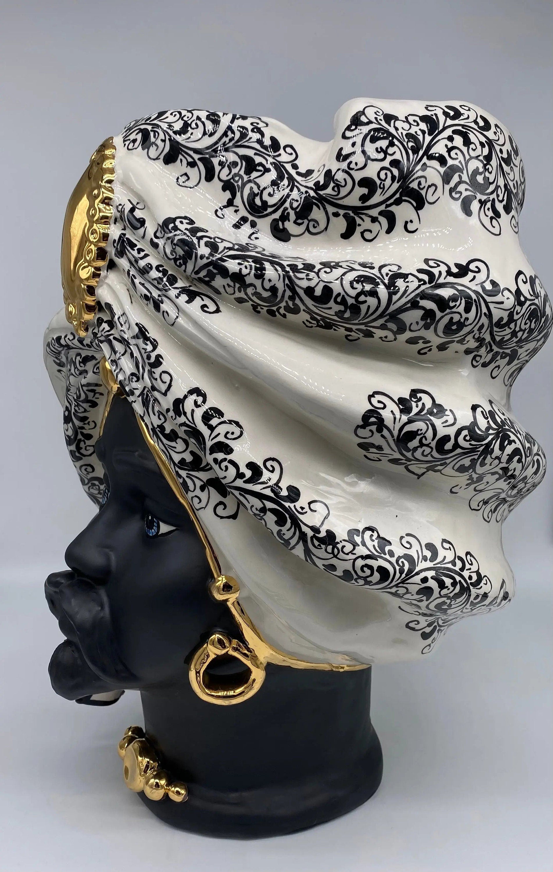 Teste di Moro Atena Ceramica Caltagirone cm H.40 L.28 Artigianale Opaco Bianco Barocco Oro DD CERAMICHE SICILIANE