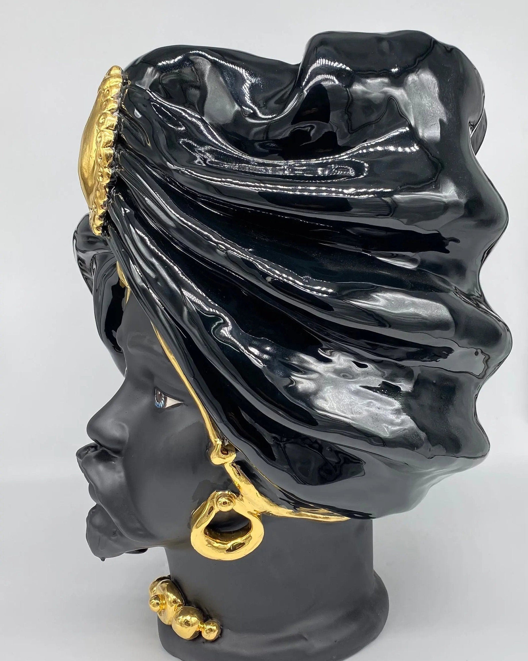 Teste di Moro Atena Ceramica Caltagirone cm H.40 L.28 Artigianale Nero Oro DD CERAMICHE SICILIANE
