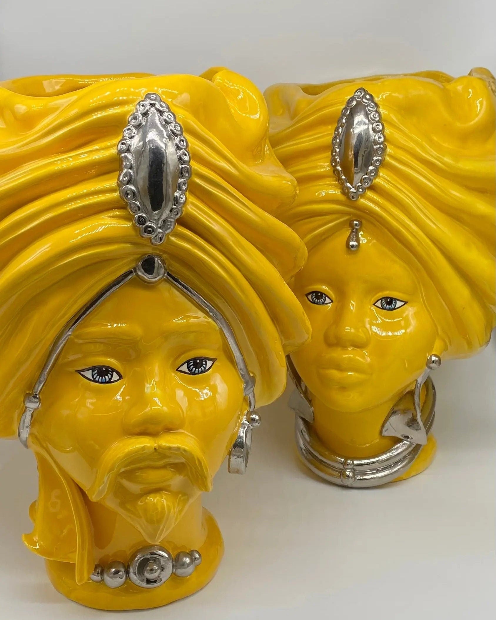 Teste di Moro Atena Ceramica Caltagirone cm H.40 L.28 Artigianale Giallo Platino DD CERAMICHE SICILIANE