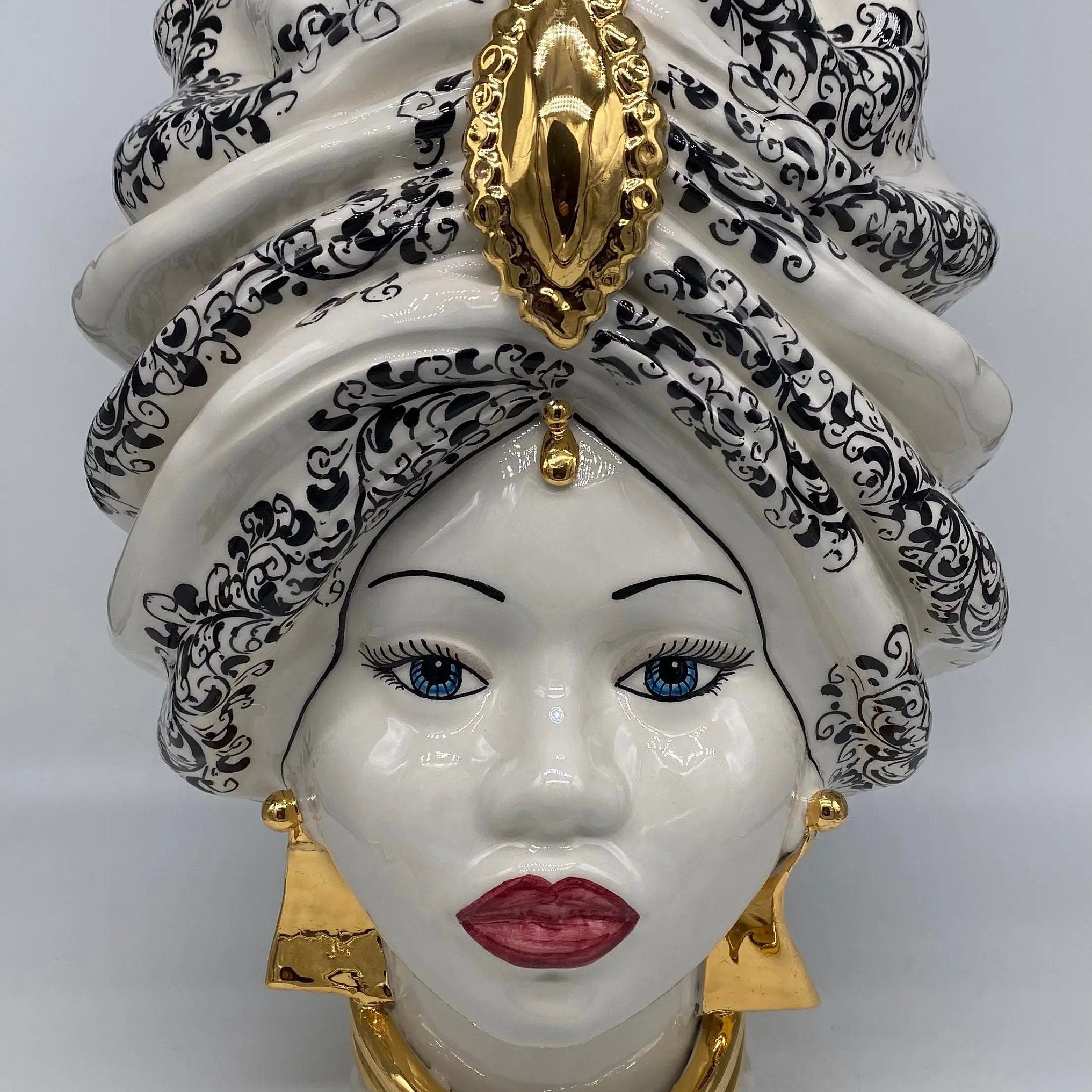 Teste di Moro Atena Ceramica Caltagirone cm H.40 L.28 Artigianale Opaco Bianco Barocco Oro DD CERAMICHE SICILIANE