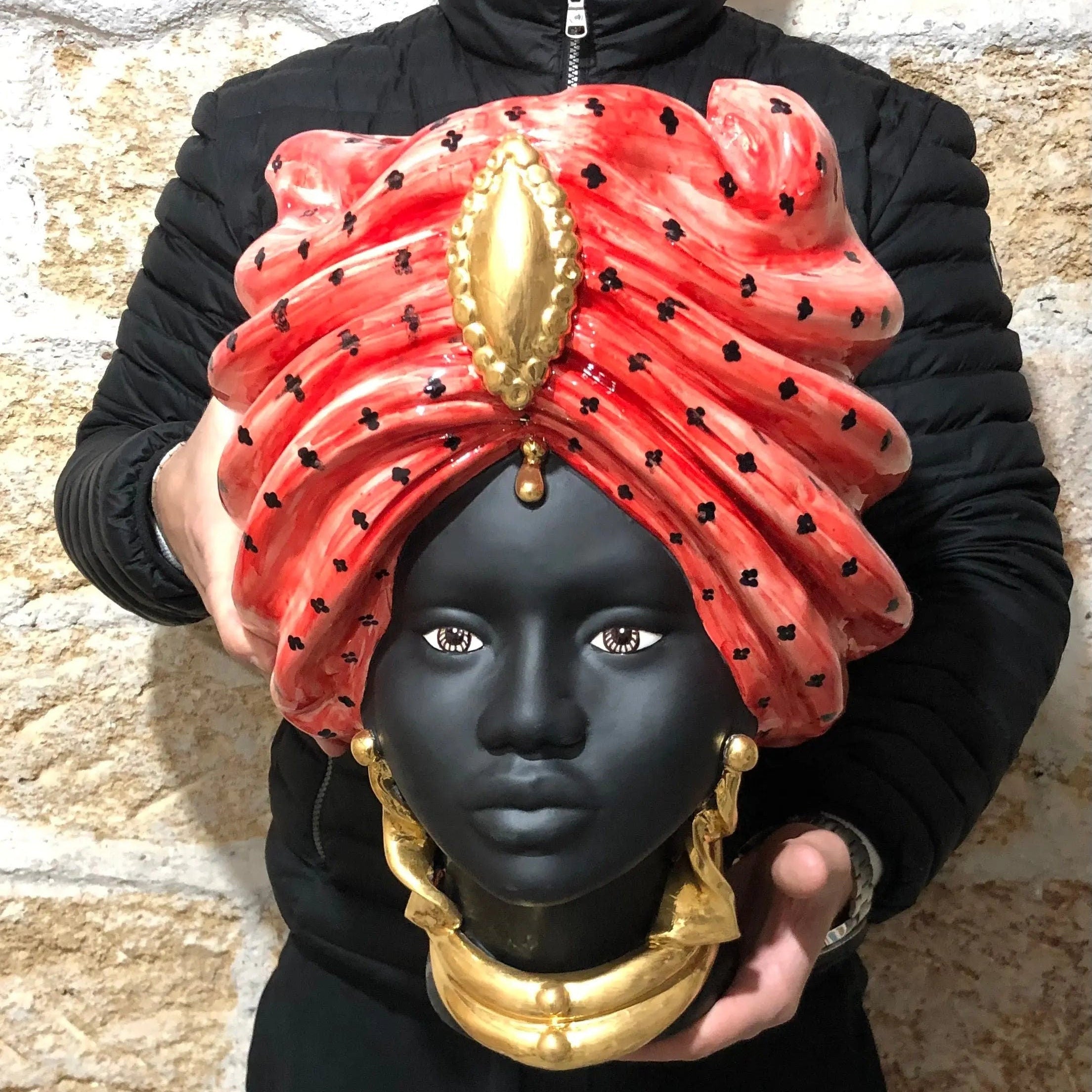 Teste di Moro Atena Ceramica Caltagirone cm H.40 L.28 Artigianale Rosso Pois Nero Oro DD CERAMICHE SICILIANE