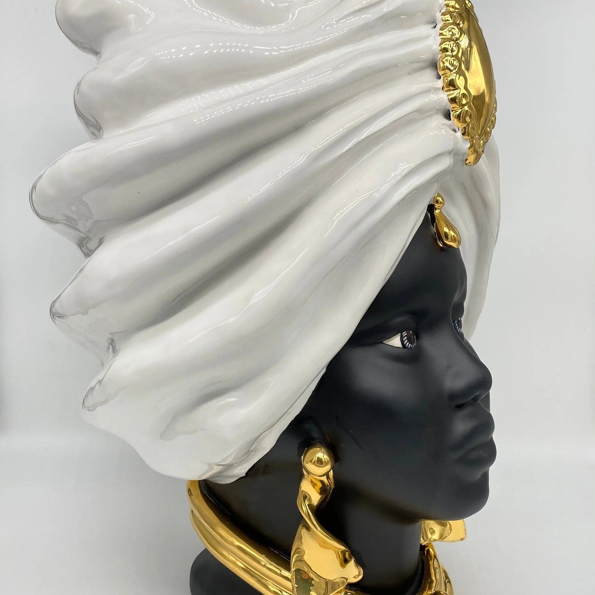 Teste di Moro Atena Ceramica Caltagirone cm H.40 L.28 Artigianale Bianco Nero Oro DD CERAMICHE SICILIANE