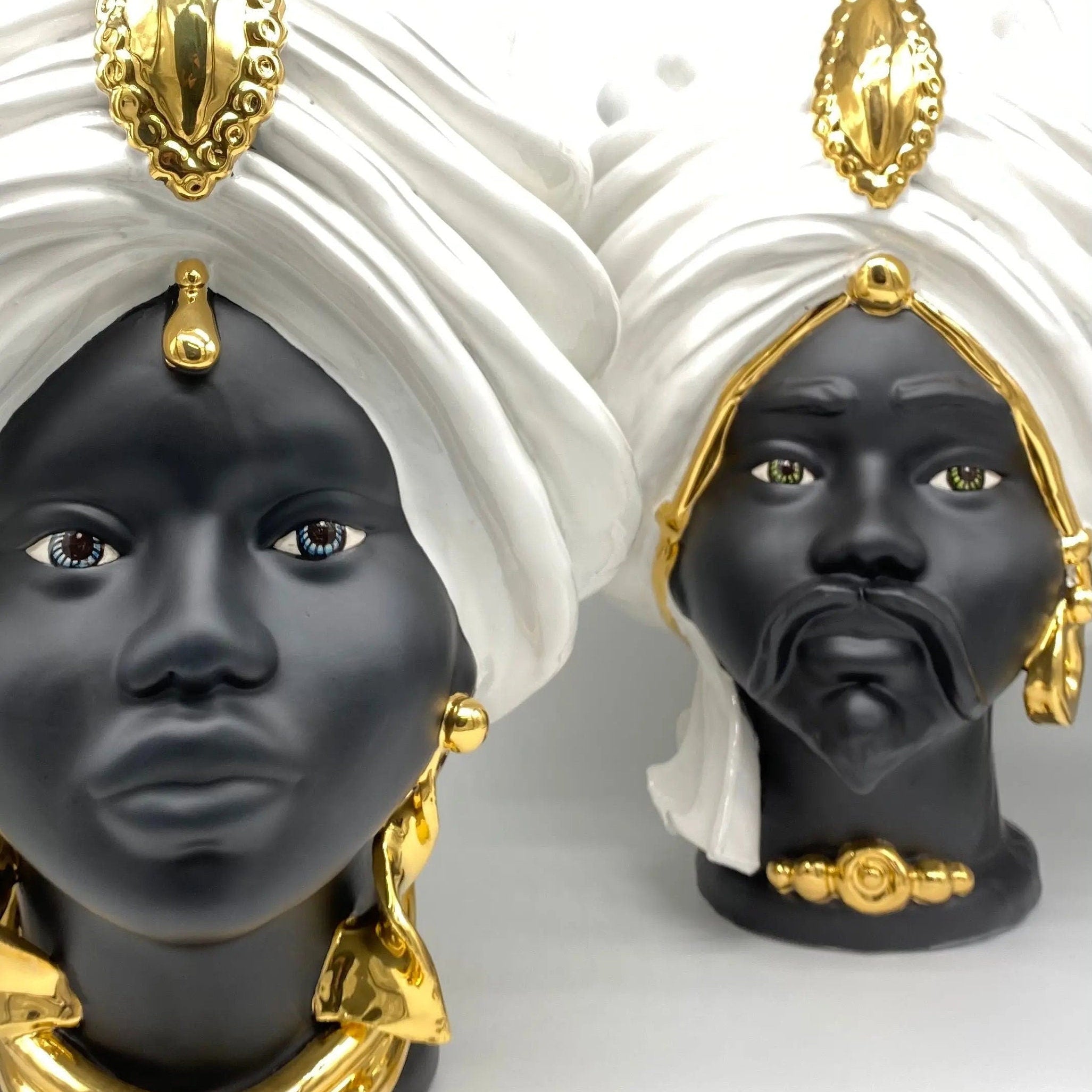 Teste di Moro Atena Ceramica Caltagirone cm H.40 L.28 Artigianale Bianco Nero Oro DD CERAMICHE SICILIANE