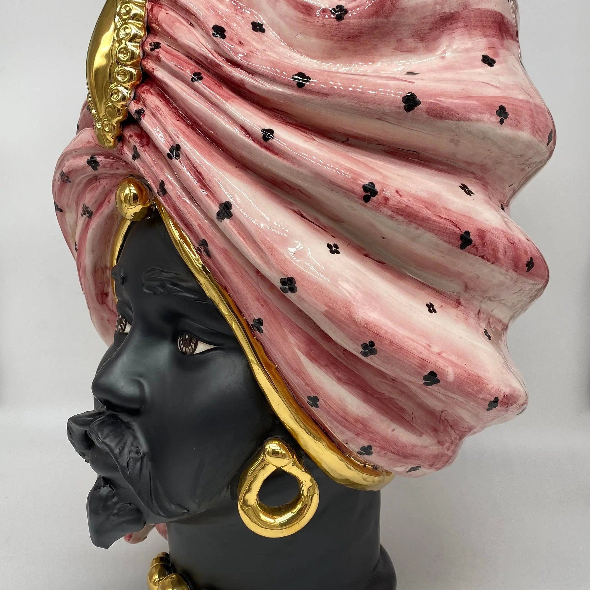 Teste di Moro Atena Ceramica Caltagirone cm H.40 L.28 Artigianale Rosa Pois Nero Oro DD CERAMICHE SICILIANE