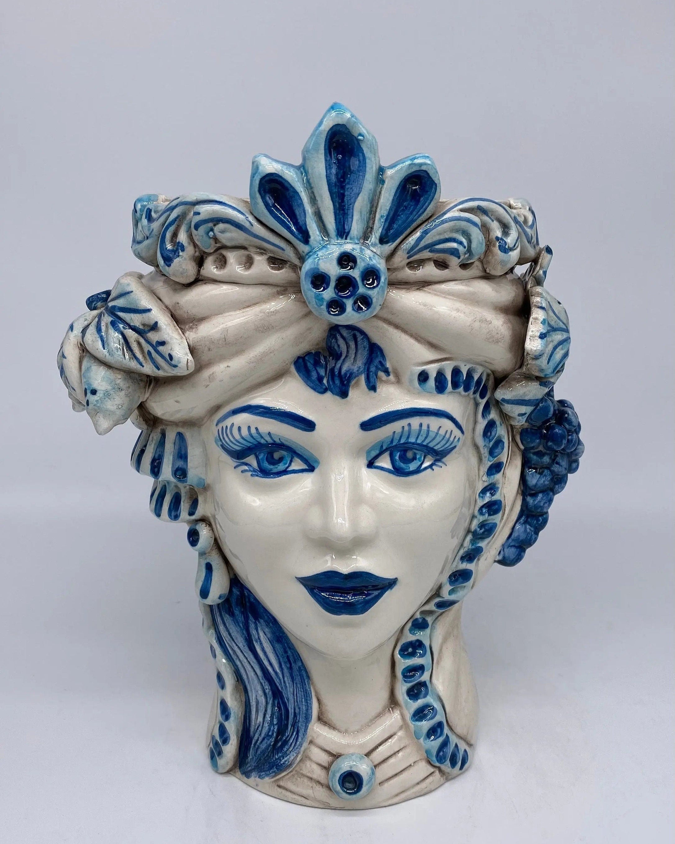 Teste di Moro Classica Ceramica Caltagirone cm H.27 L.20 Artigianale Bianco Blu DD CERAMICHE SICILIANE