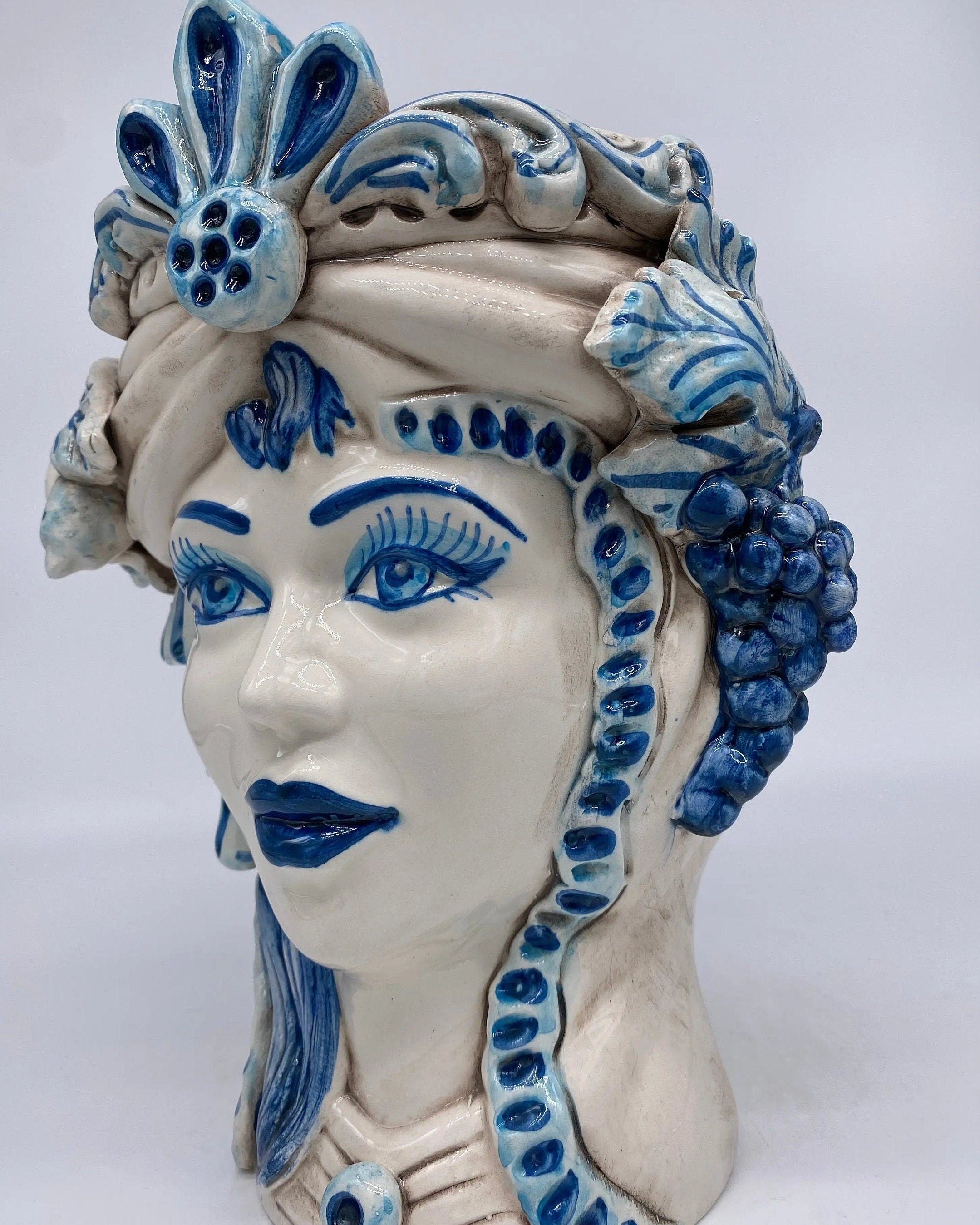 Teste di Moro Classica Ceramica Caltagirone cm H.27 L.20 Artigianale Bianco Blu DD CERAMICHE SICILIANE