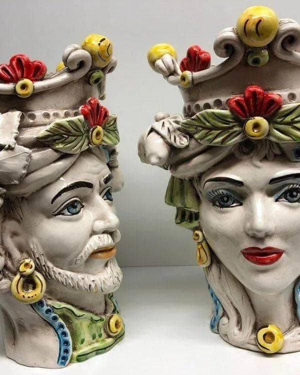 Teste di Moro Classica Corona Sfere Giallo Ceramica Caltagirone cm H.28 L.20 Artigianale DD CERAMICHE SICILIANE