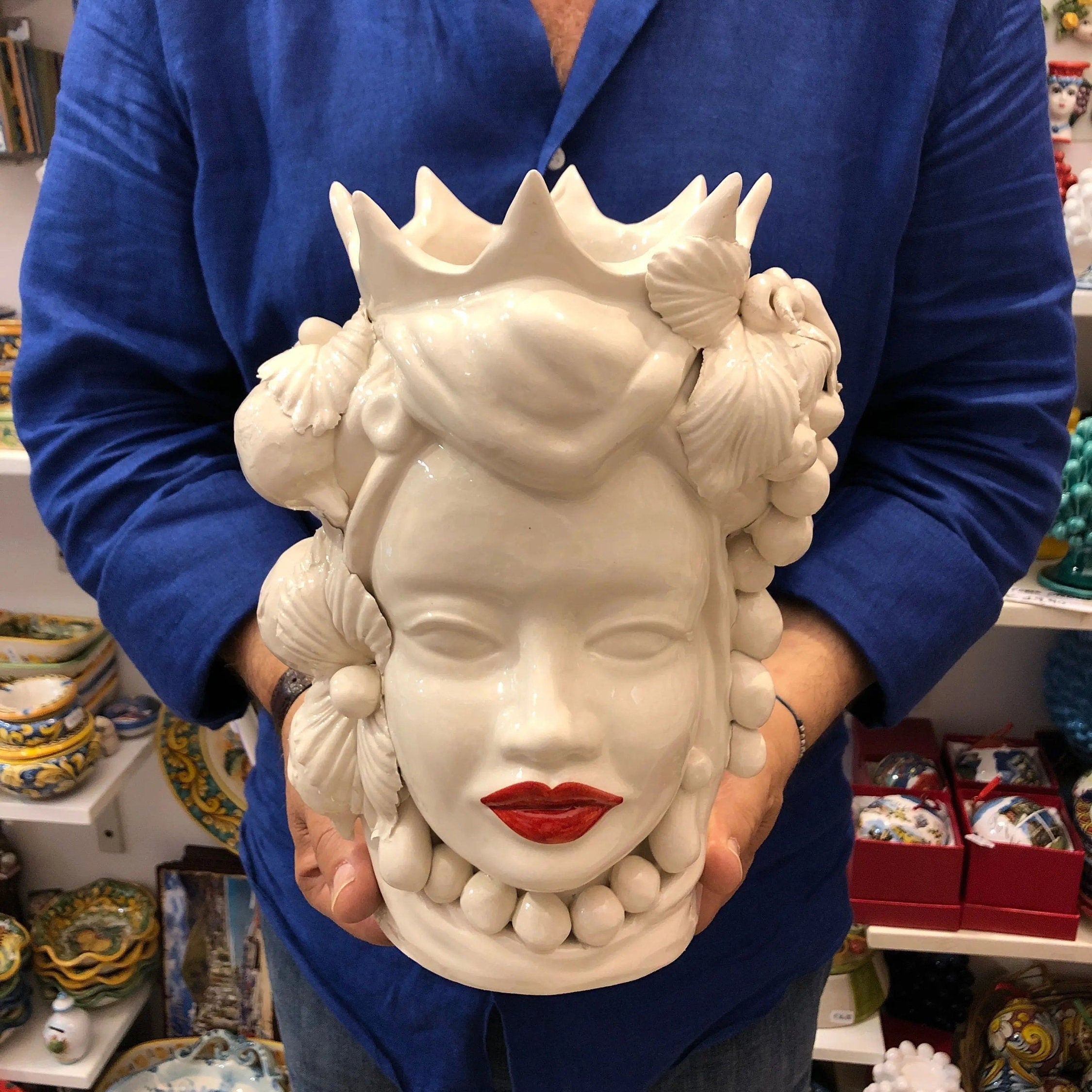 Teste di Moro Corona a Punte Ceramica Caltagirone cm H.28 L.20 Artigianale Bianco Labbra Rosso DD CERAMICHE SICILIANE