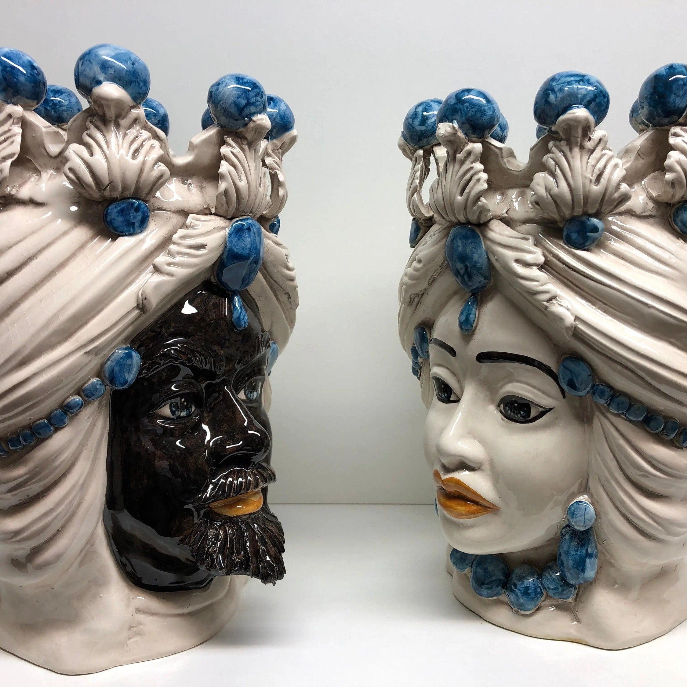 Teste di Moro Corona Ceramica Caltagirone cm H.30 L.20 Artigianale Sfere Blu DD CERAMICHE SICILIANE