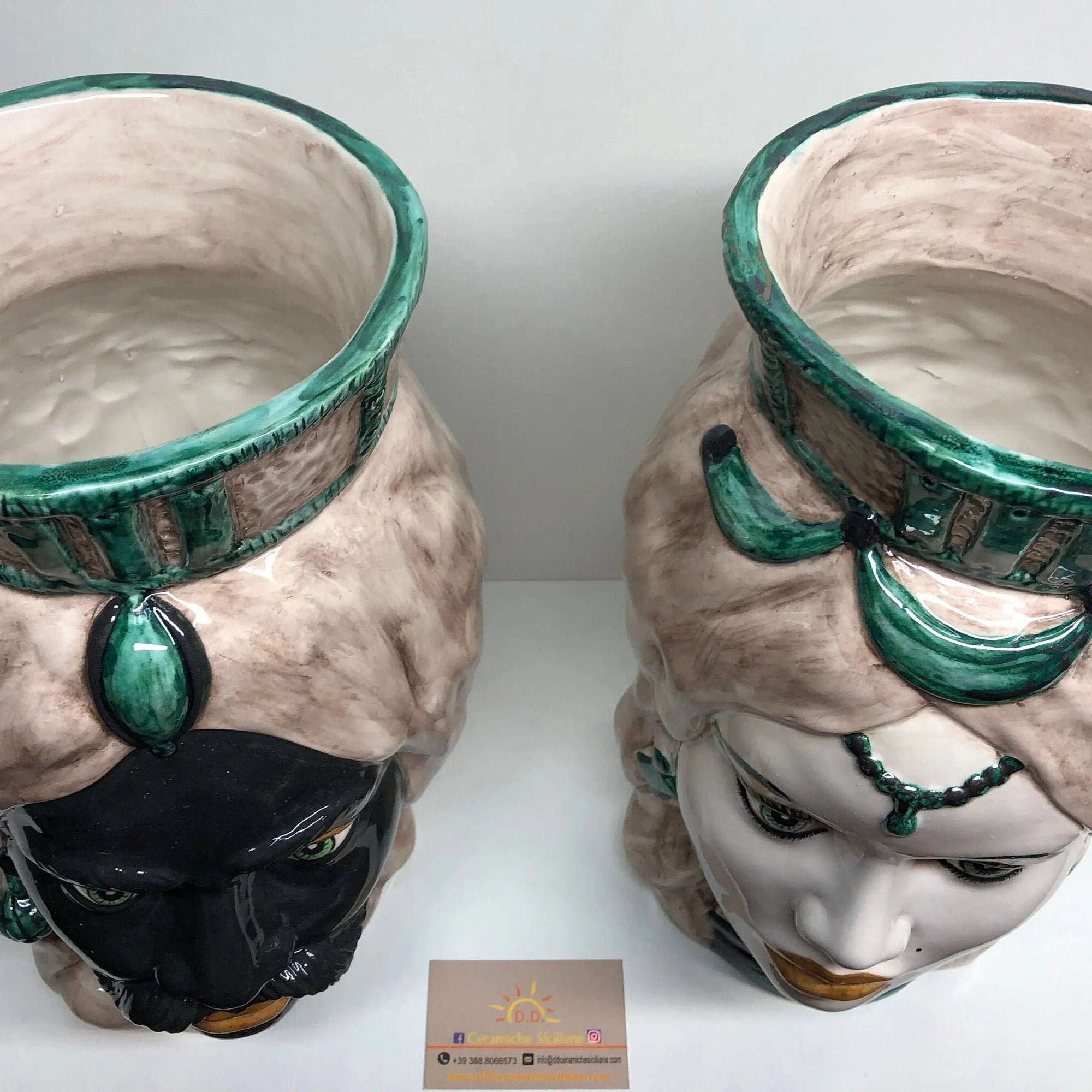 Teste di Moro Corona Retta Ceramica Caltagirone cm H.38 L.24 Artigianale dettagli Verde Acqua DD CERAMICHE SICILIANE