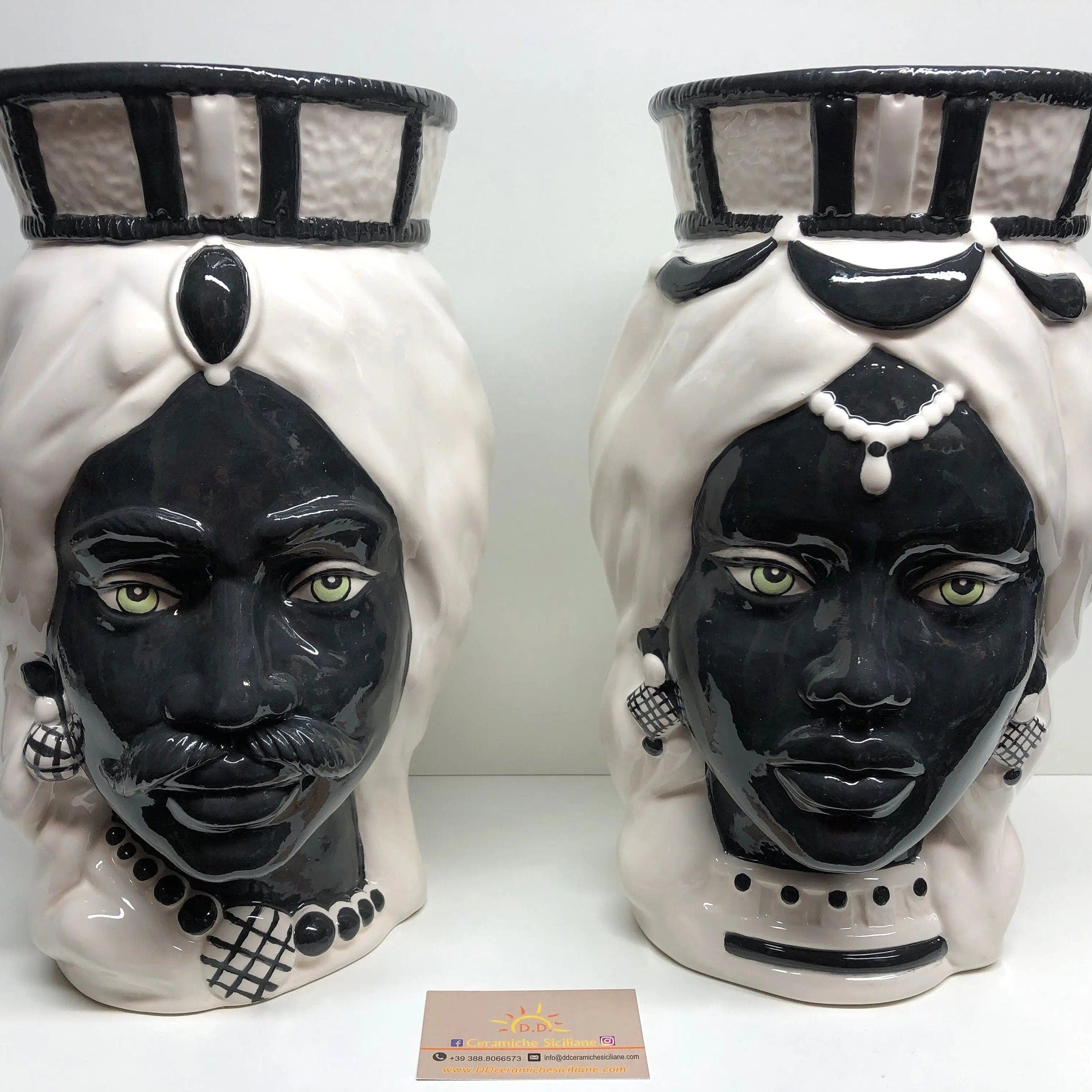 Teste di Moro Corona Retta Ceramica Caltagirone cm H.38 L.24 Artigianale Bianco Nero DD CERAMICHE SICILIANE