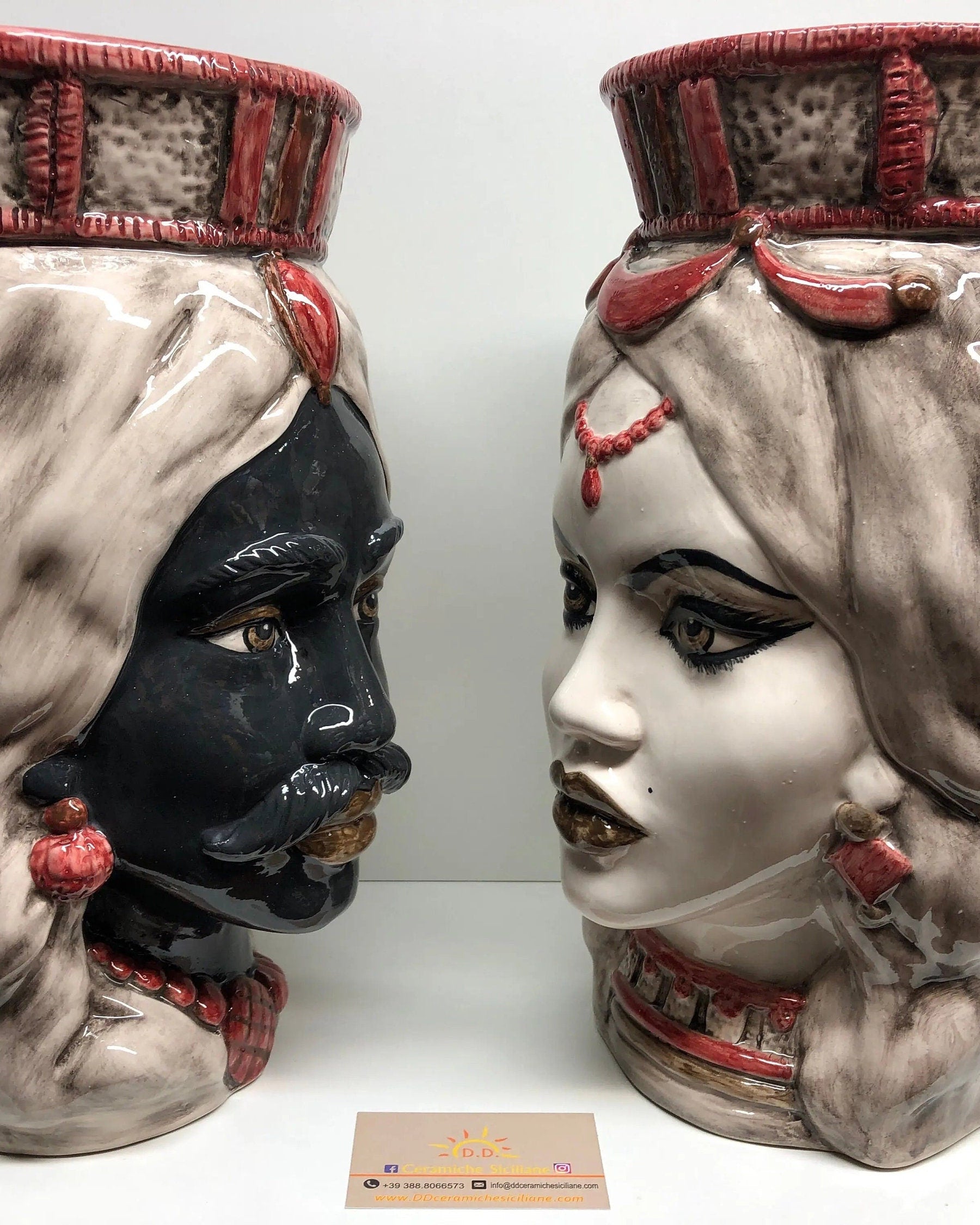 Teste di Moro Corona Retta Ceramica Caltagirone cm H.38 L.24 Artigianale dettagli Bordeaux DD CERAMICHE SICILIANE