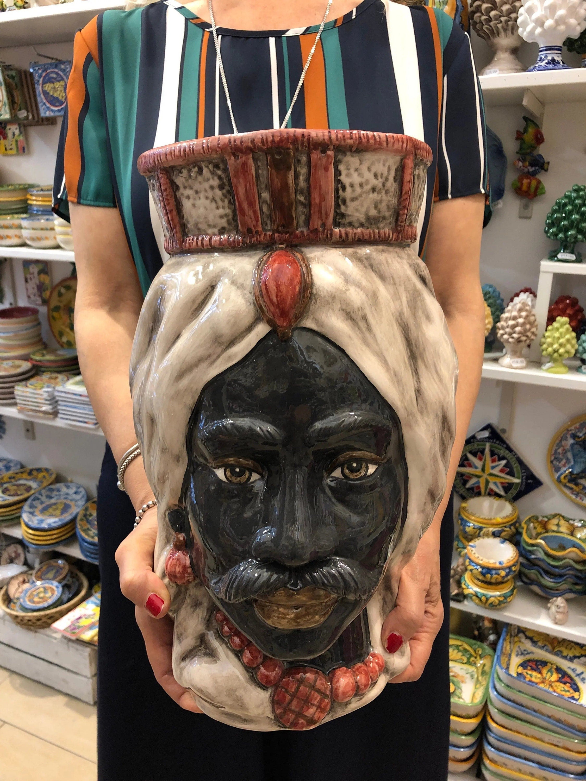 Teste di Moro Corona Retta Ceramica Caltagirone cm H.38 L.24 Artigianale dettagli Bordeaux DD CERAMICHE SICILIANE