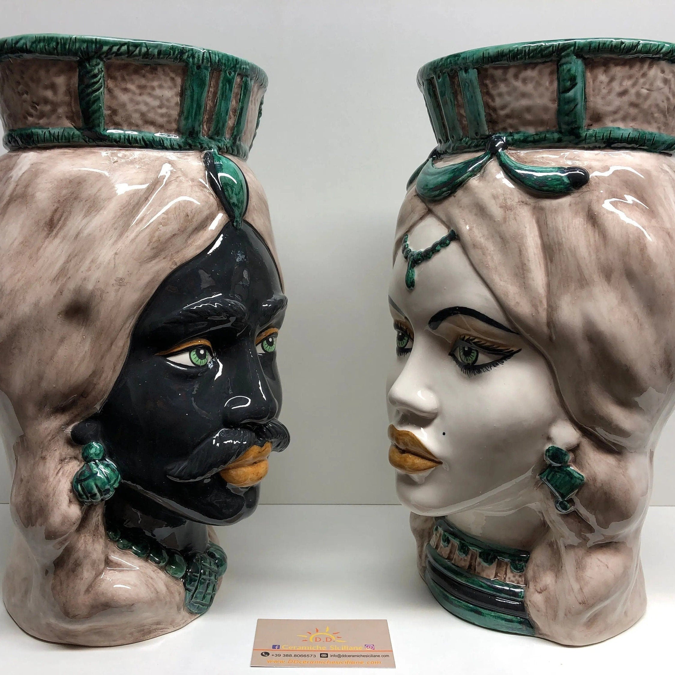Teste di Moro Corona Retta Ceramica Caltagirone cm H.38 L.24 Artigianale dettagli Verde Acqua DD CERAMICHE SICILIANE
