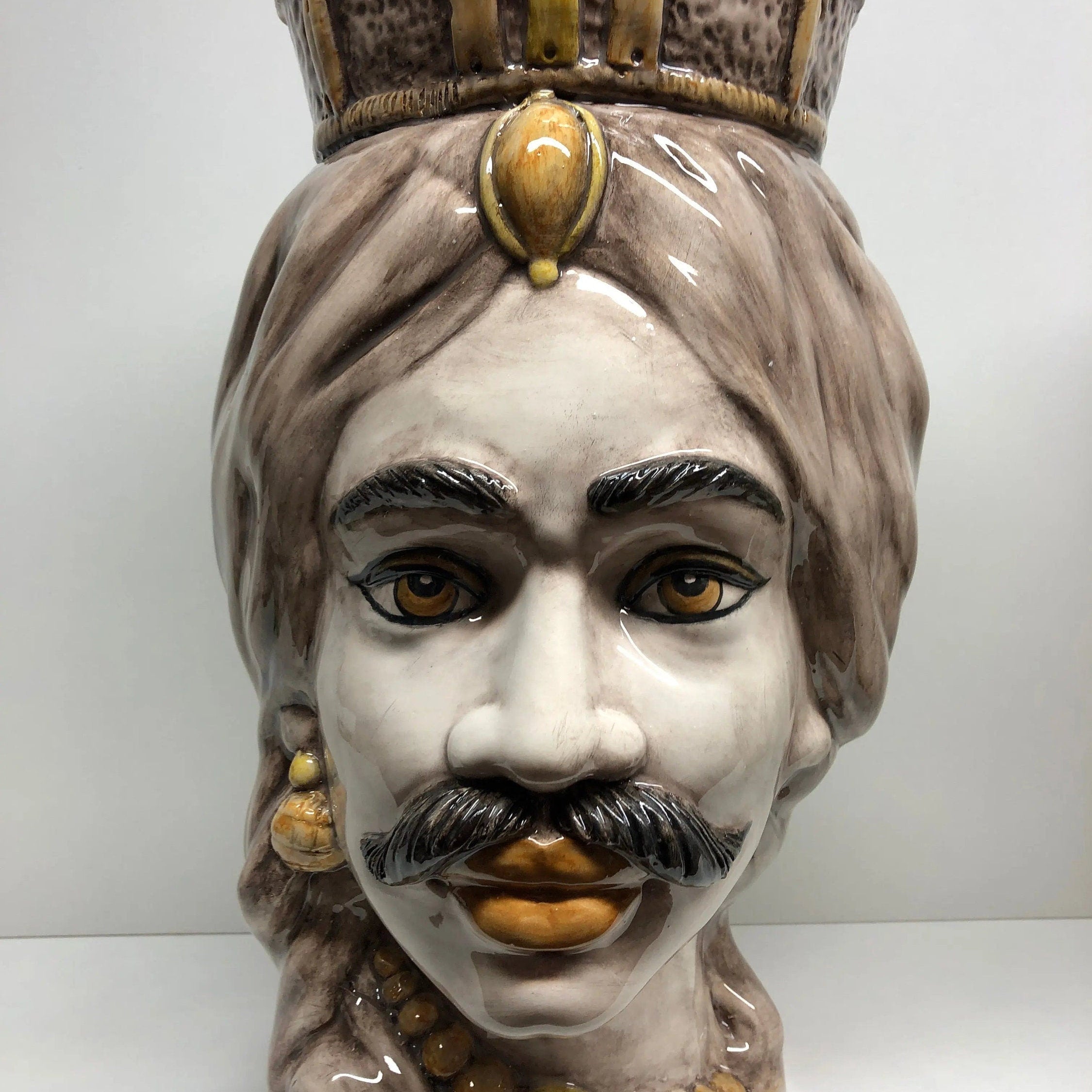 Teste di Moro Corona Retta Ceramica Caltagirone cm H.38 L.24 Artigianale dettagli Giallo DD CERAMICHE SICILIANE