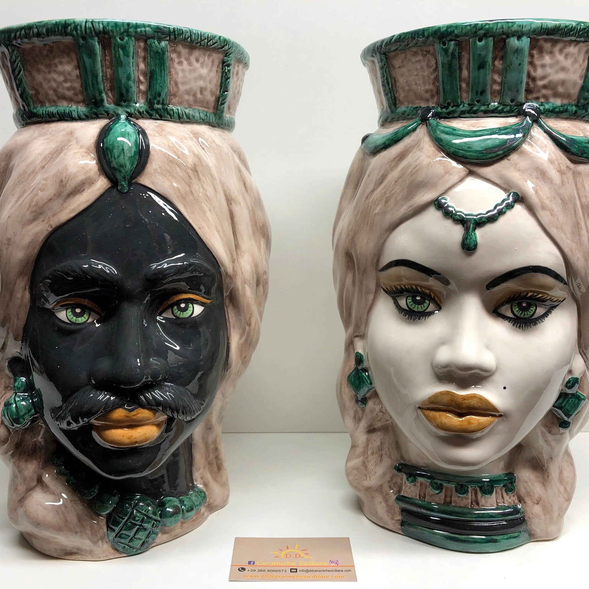 Teste di Moro Corona Retta Ceramica Caltagirone cm H.38 L.24 Artigianale dettagli Verde Acqua DD CERAMICHE SICILIANE