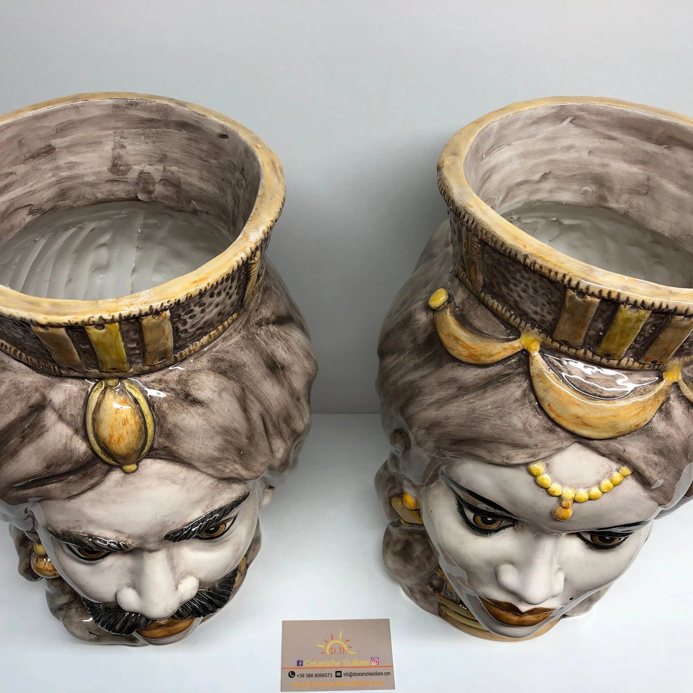 Teste di Moro Corona Retta Ceramica Caltagirone cm H.38 L.24 Artigianale dettagli Giallo DD CERAMICHE SICILIANE