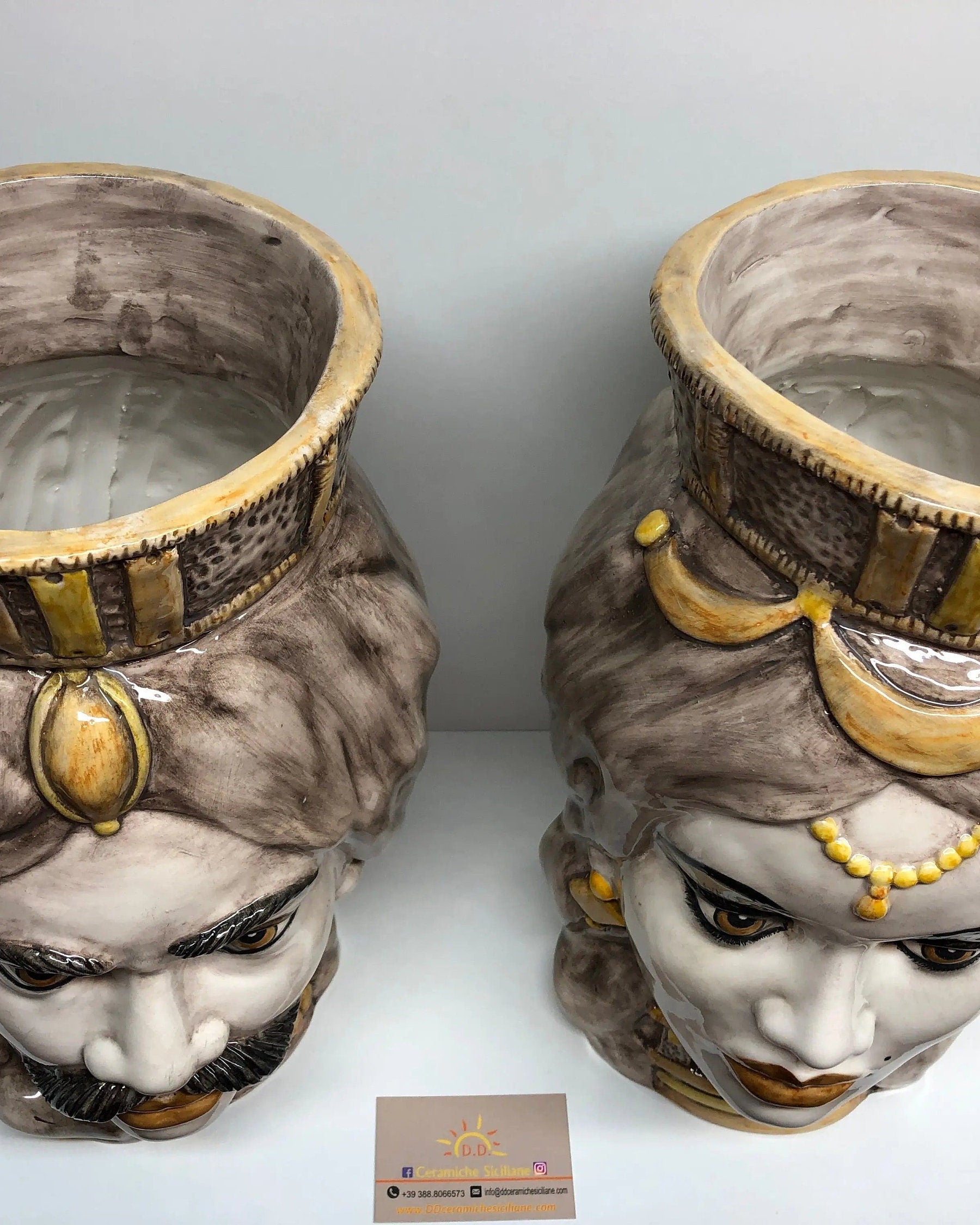 Teste di Moro Corona Retta Ceramica Caltagirone cm H.38 L.24 Artigianale dettagli Giallo DD CERAMICHE SICILIANE