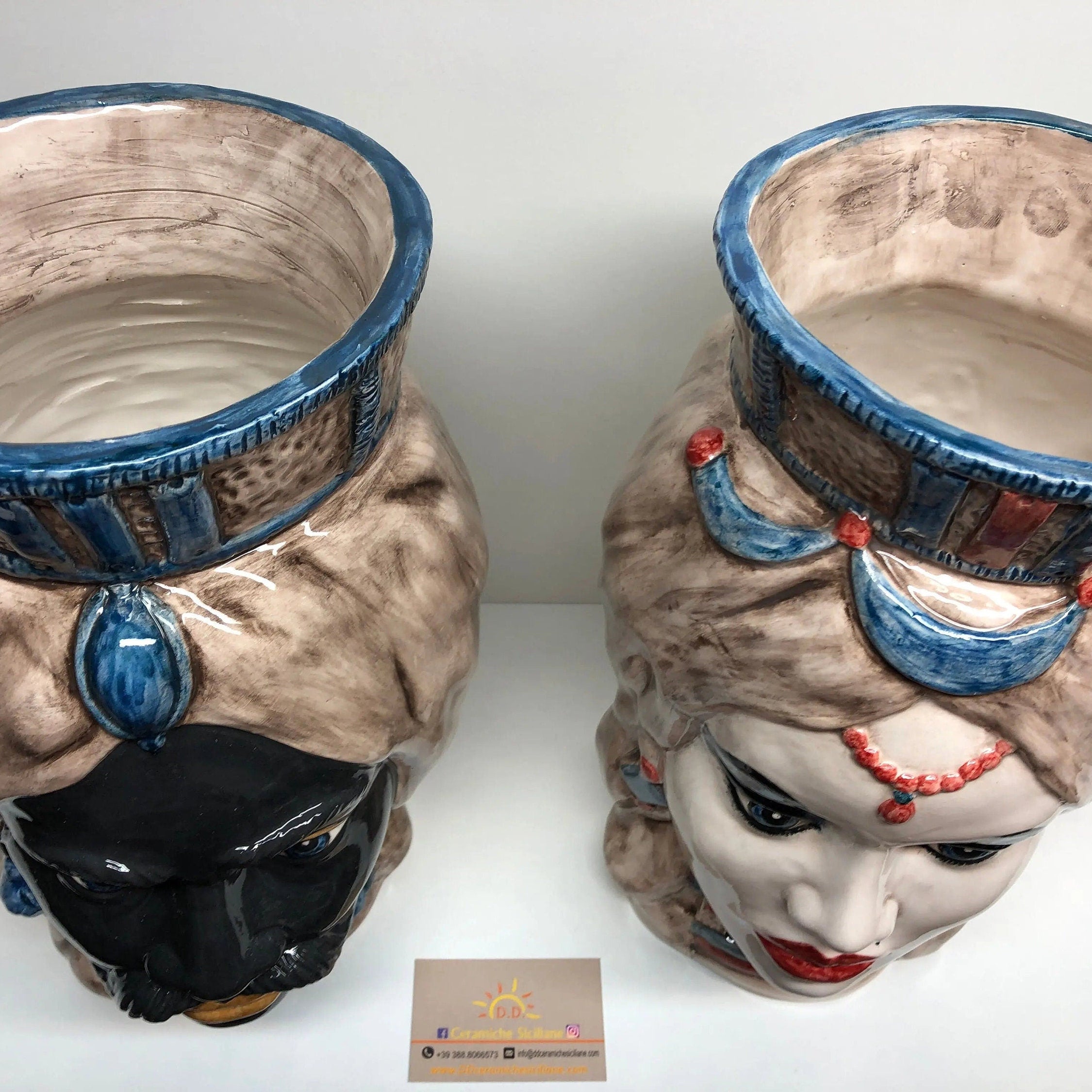 Teste di Moro Corona Retta Ceramica Caltagirone cm H.38 L.24 Artigianale dettagli Blu Antico DD CERAMICHE SICILIANE