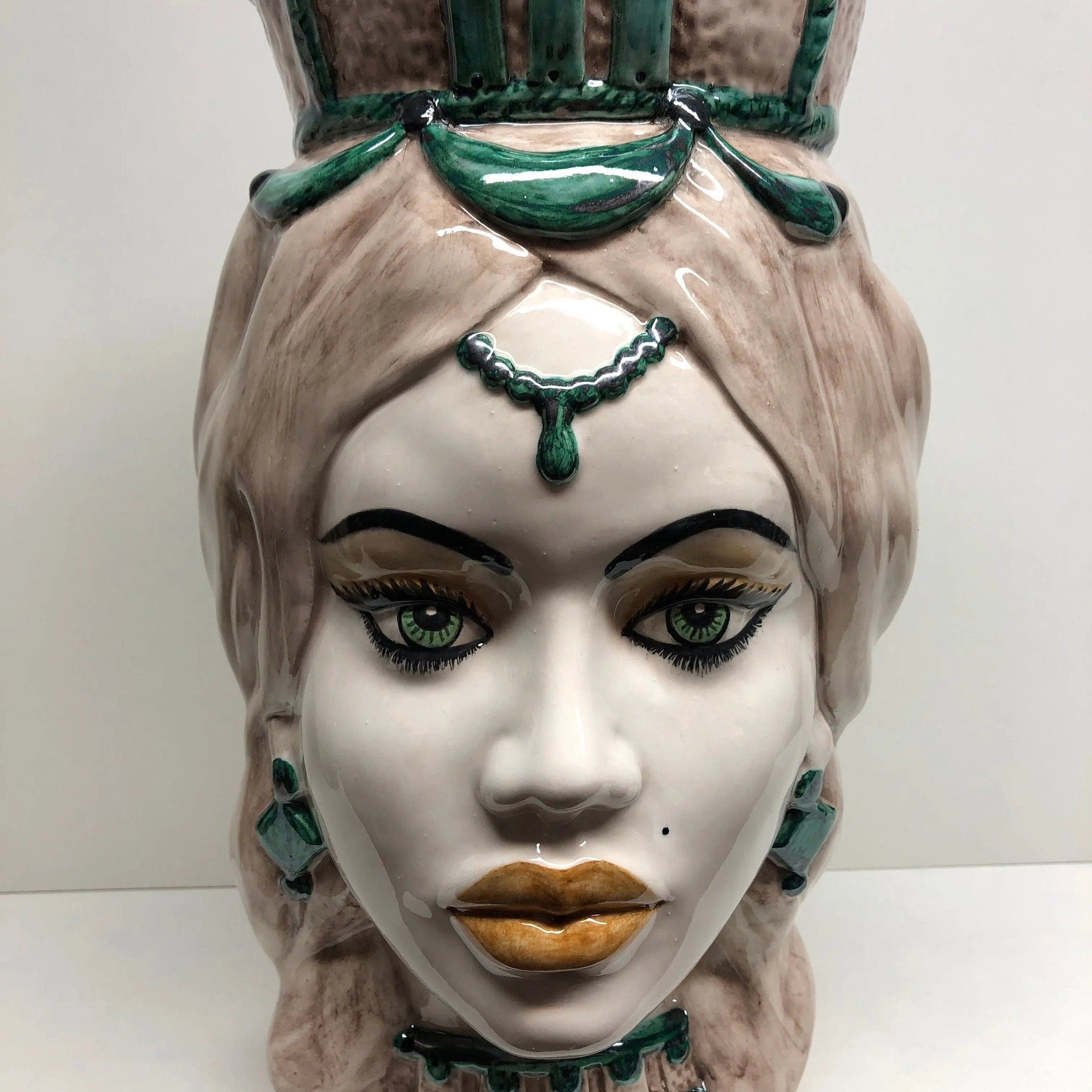 Teste di Moro Corona Retta Ceramica Caltagirone cm H.38 L.24 Artigianale dettagli Verde Acqua DD CERAMICHE SICILIANE