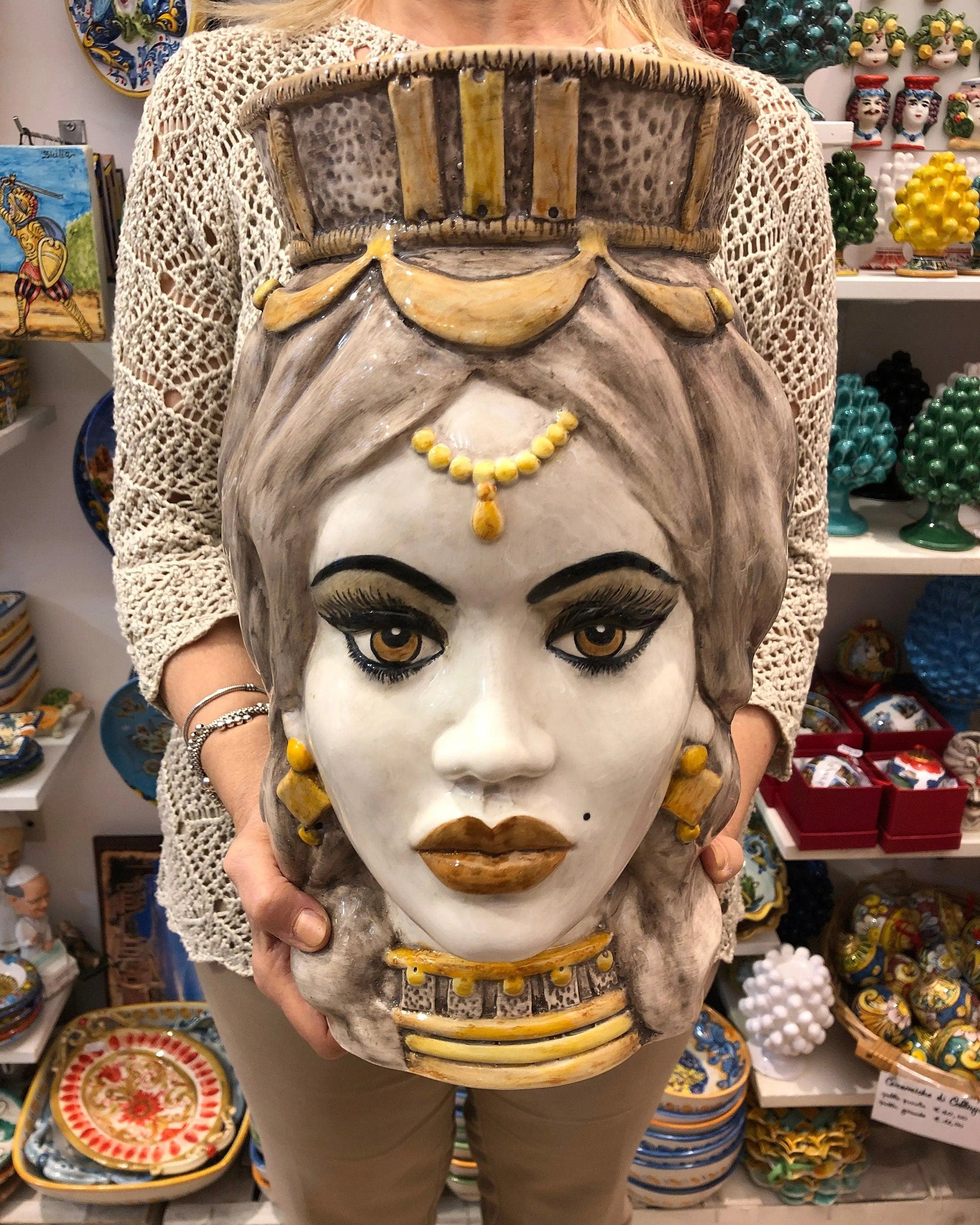 Teste di Moro Corona Retta Ceramica Caltagirone cm H.38 L.24 Artigianale dettagli Giallo DD CERAMICHE SICILIANE