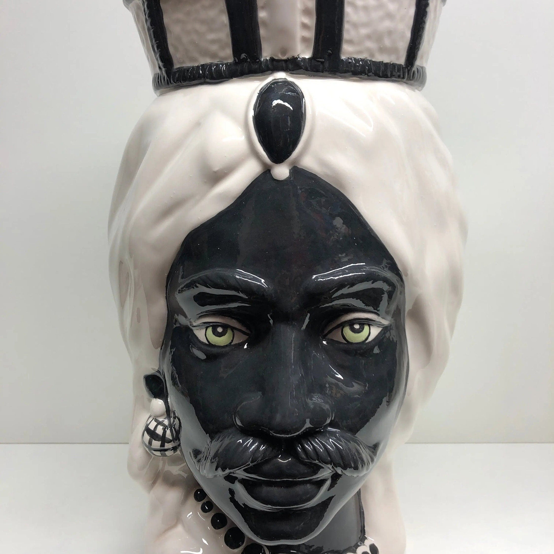 Teste di Moro Corona Retta Ceramica Caltagirone cm H.38 L.24 Artigianale Bianco Nero DD CERAMICHE SICILIANE